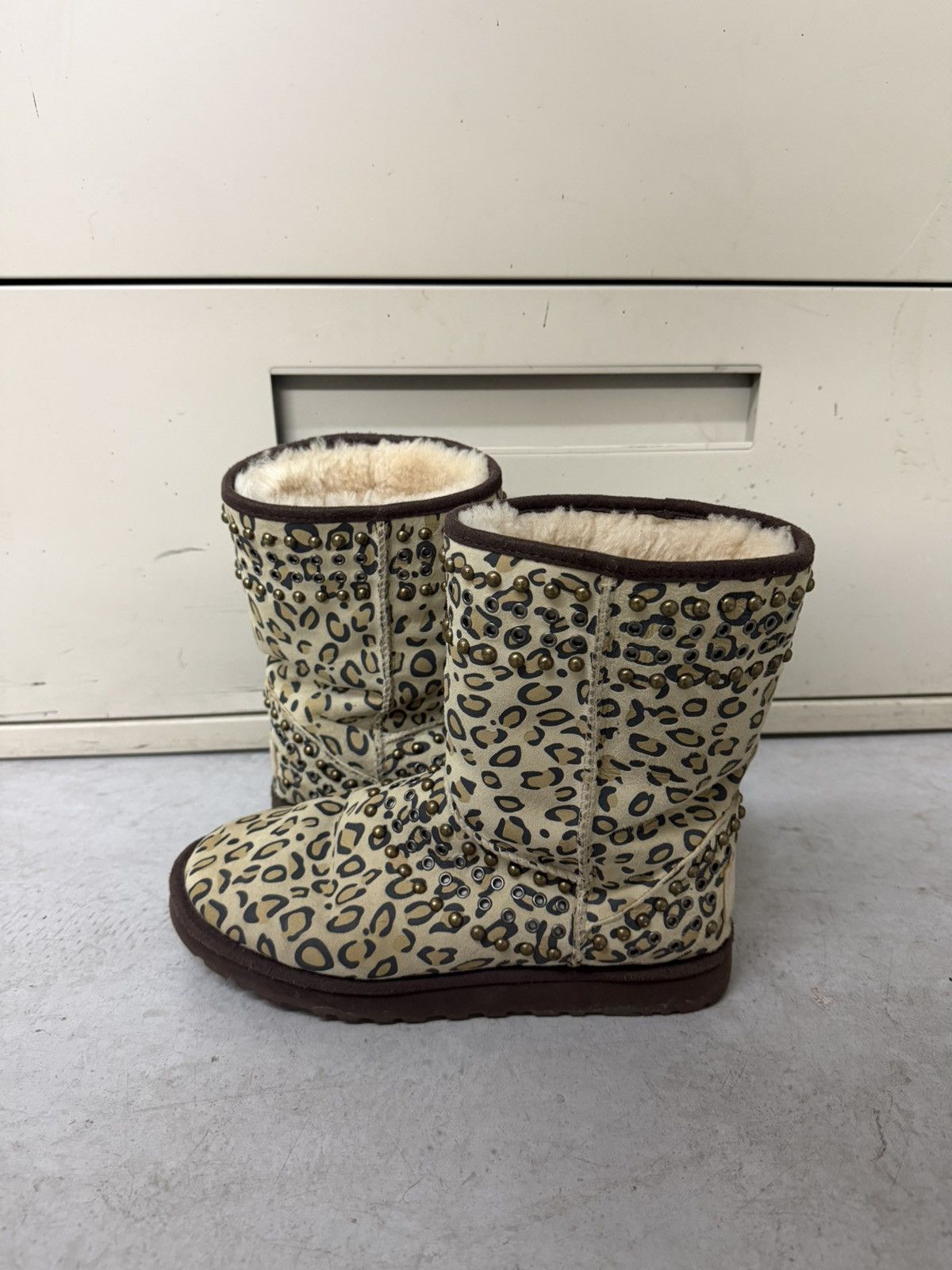 Jimmy Choo Jimmy Choo x UGG Studded Cheetah Print Sherling Boot Size US 8.5 / EU 41-42 - 1 Thumbnail