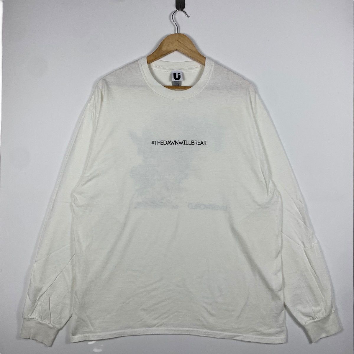 Band Tees × Japanese Brand UVERWORLD The Dawn Will Break Tour Long Sleeve Tee Shirt Size XL / US 12-14 / IT 48-50 - 5 Thumbnail