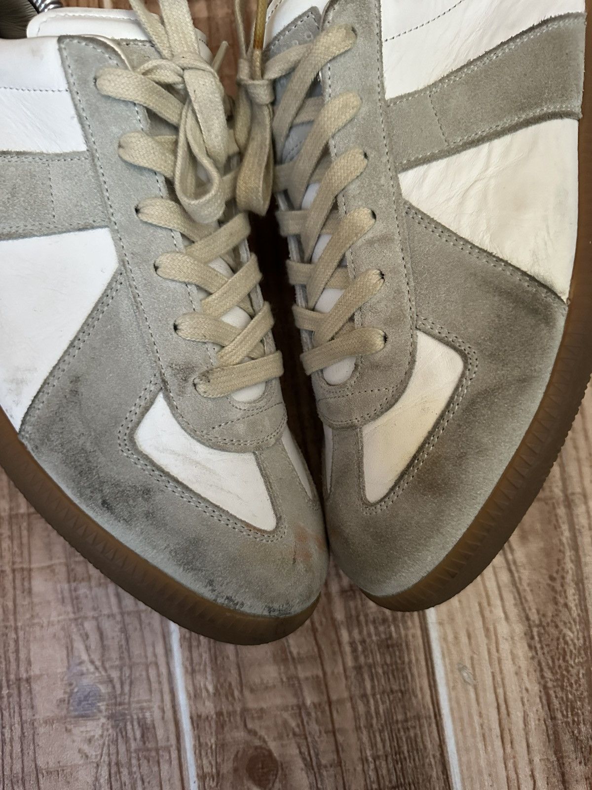 Maison Margiela Maison Margiela REPLICA GAT Gray/White Lowtop Sneaks Size US 8 / EU 41 - 8 Thumbnail