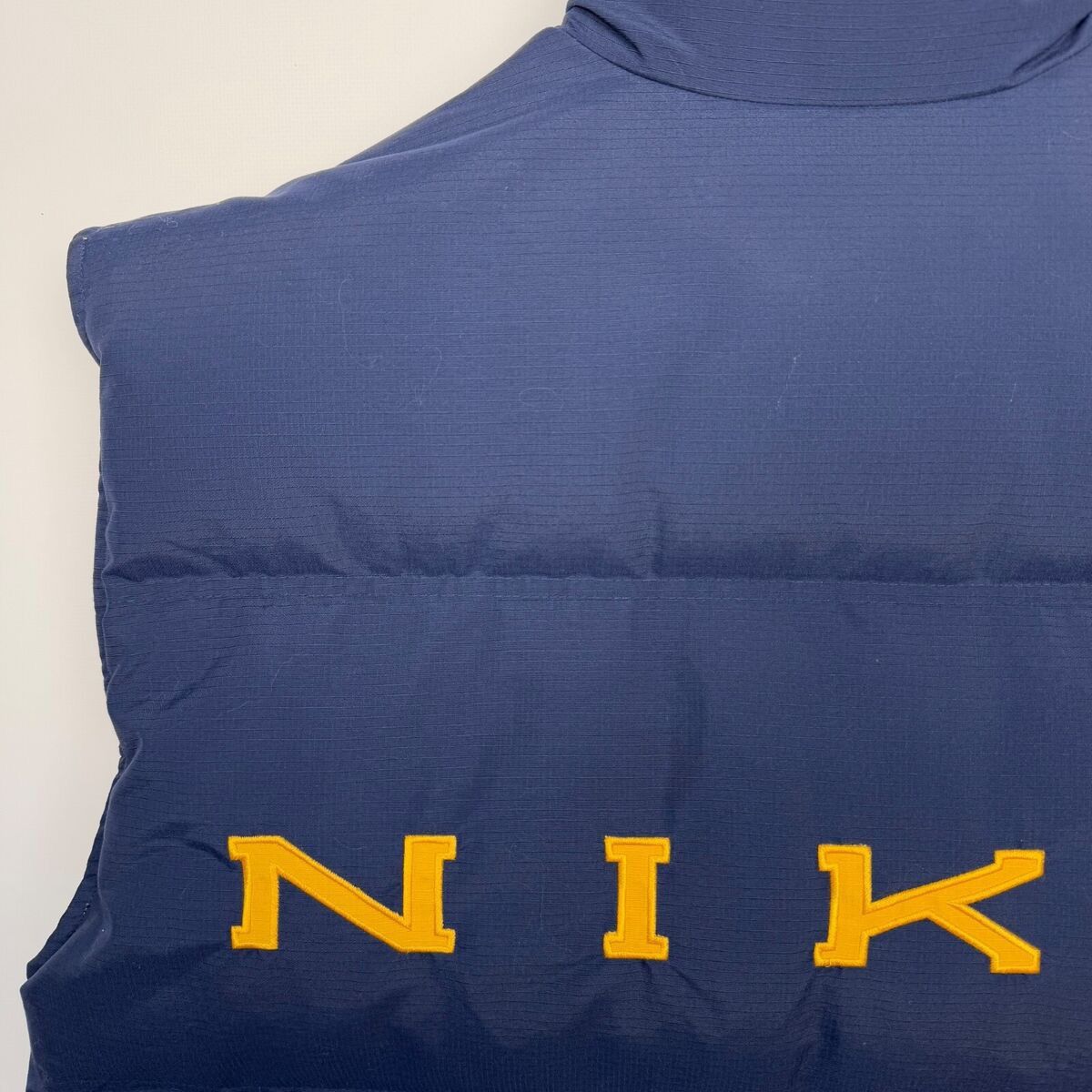 Nike NIKE 90s VINTAGE PUFFER REVERSIBLE DOWN VEST NAVY BLUE GILET Size US M / EU 48-50 / 2 - 8 Thumbnail