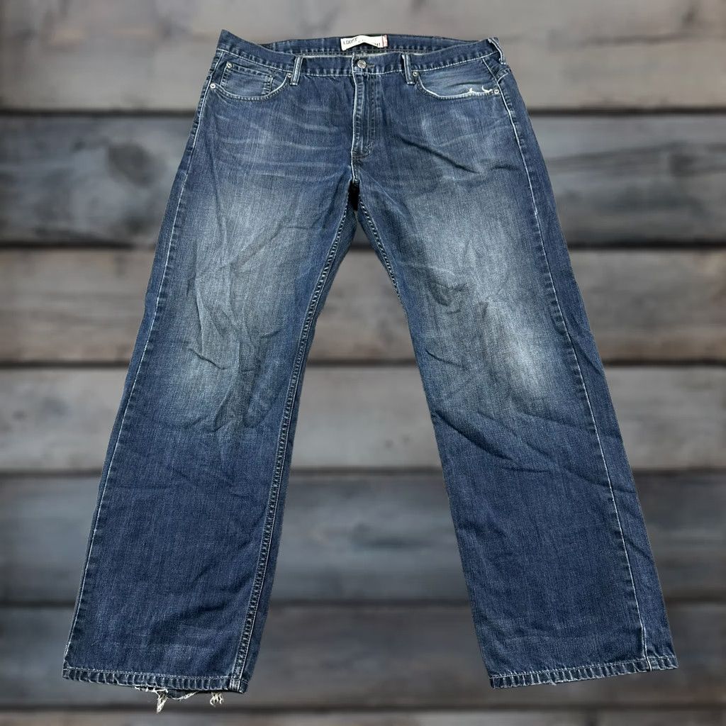Levi's VINTAGE Levi's 569 Jeans Mens 40x32 Blue Distressed Relaxed 5-Pocket Denim Cotton Straight Baggy Y2K Size US 40 / EU 56 - 1 Thumbnail