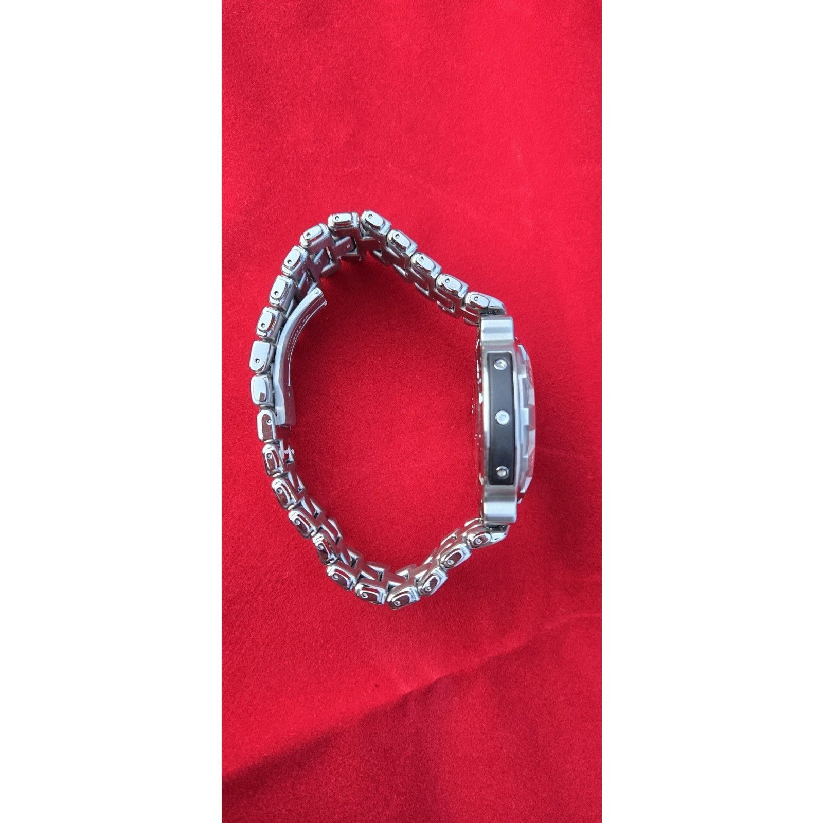 Oakley NEW Oakley Crystal Crankcase Swiss Dive Watch Stainles Steel Size 32 - 12 Thumbnail