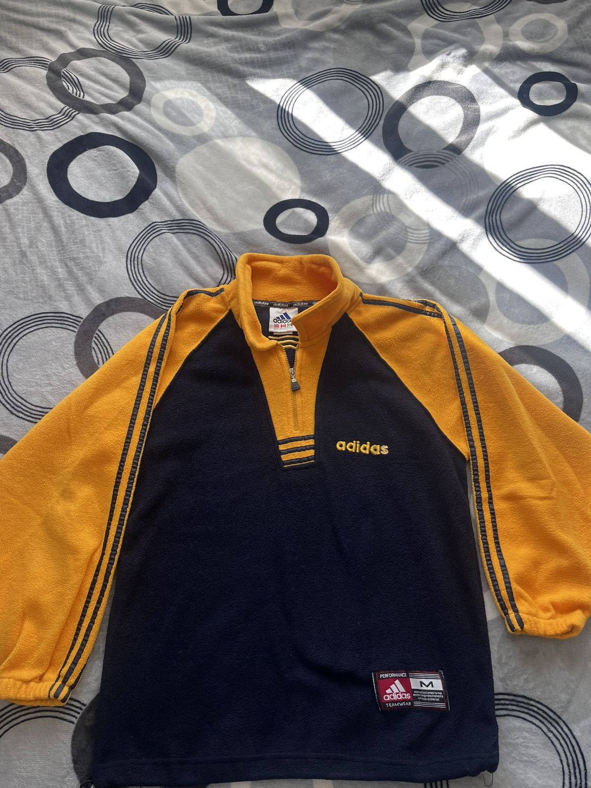 Adidas × Vintage Vintage Adidas Fleece Sweater / Pullover / Activewear Size US M / EU 48-50 / 2 - 3 Thumbnail