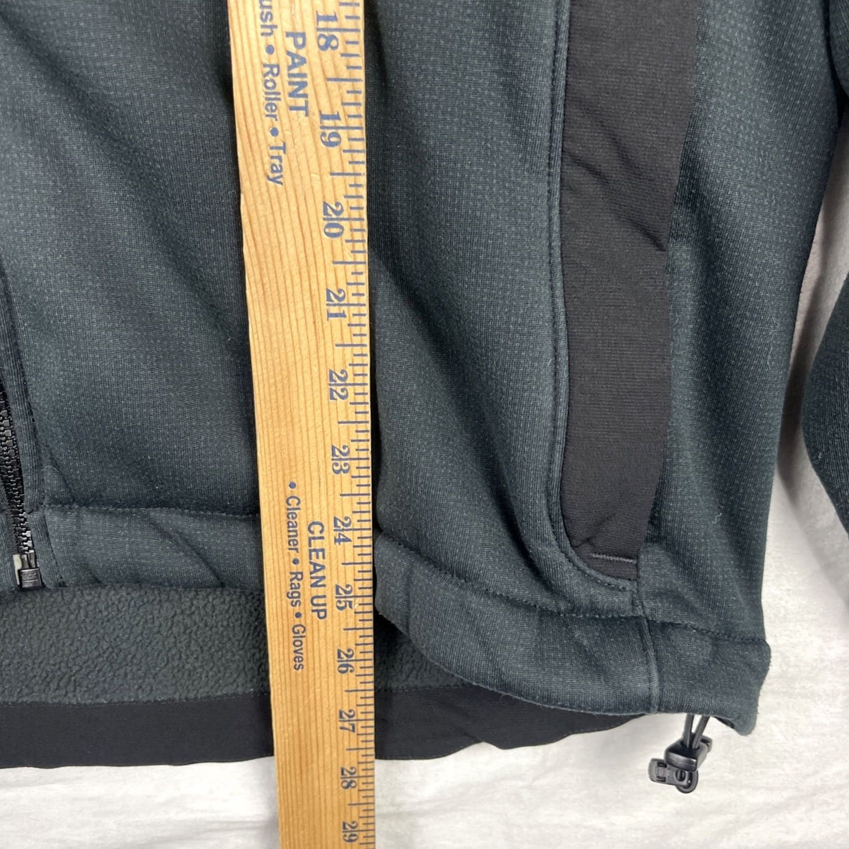 Mountain Hardwear VINTAGE Mountain Hardwear Jacket Mens Large Black Soft Shell Fleece Zip Up Size US L / EU 52-54 / 3 - 6 Thumbnail