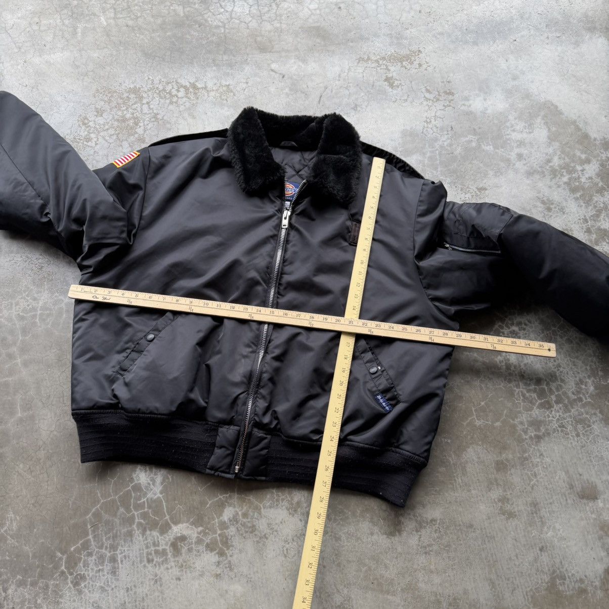 Dickies Vintage dickies black fur collar bomber flight jacket Size US XXL / EU 58 / 5 - 6 Thumbnail