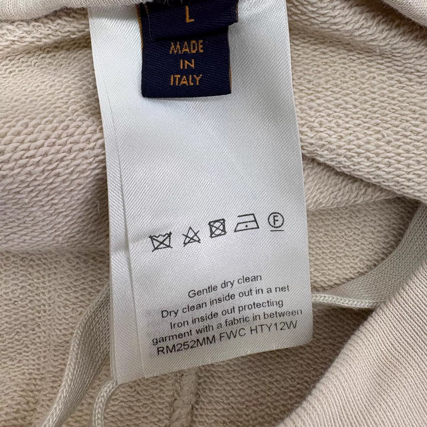 Louis Vuitton LV 25FW Beige Logo Embroidery Short L Size US 34 / EU 50 - 5 Thumbnail