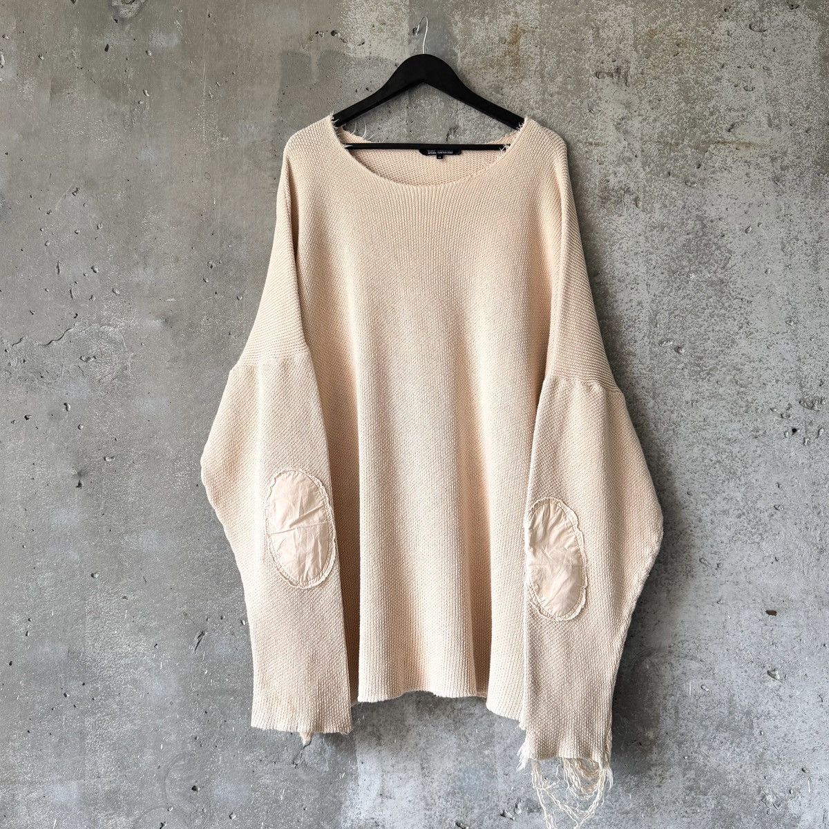 Raf Simons Raf Simons SS04 Runway THRASHED Elbow Patch Knit Sweater Size US XL / EU 56 / 4 - 3 Thumbnail