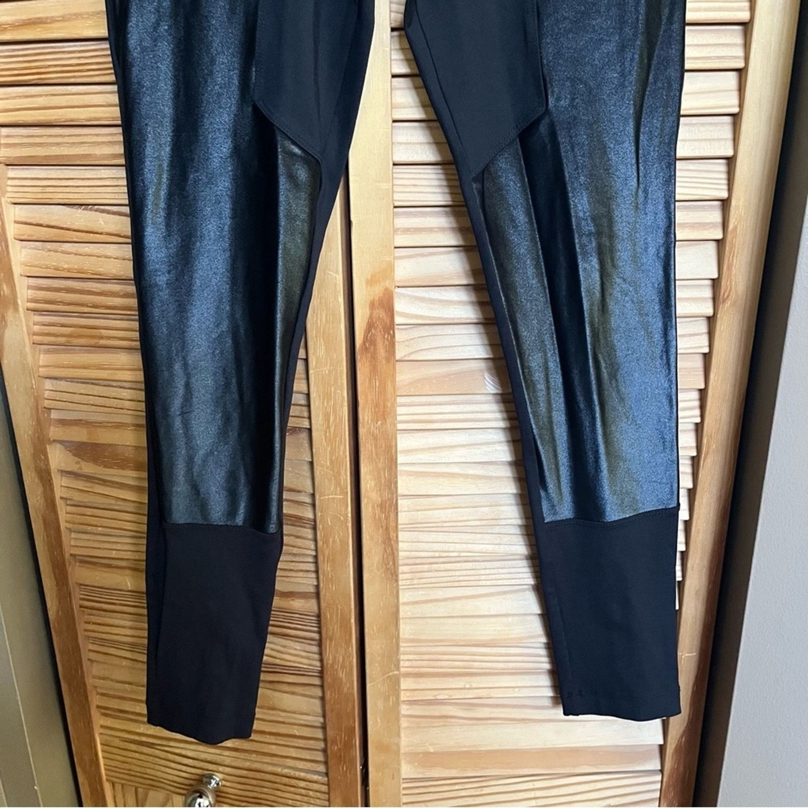 Other Koral Lustrous Metallic Shine Moto Legging Women’s Size S Size 25" / US 0 / IT 36 - 3 Thumbnail