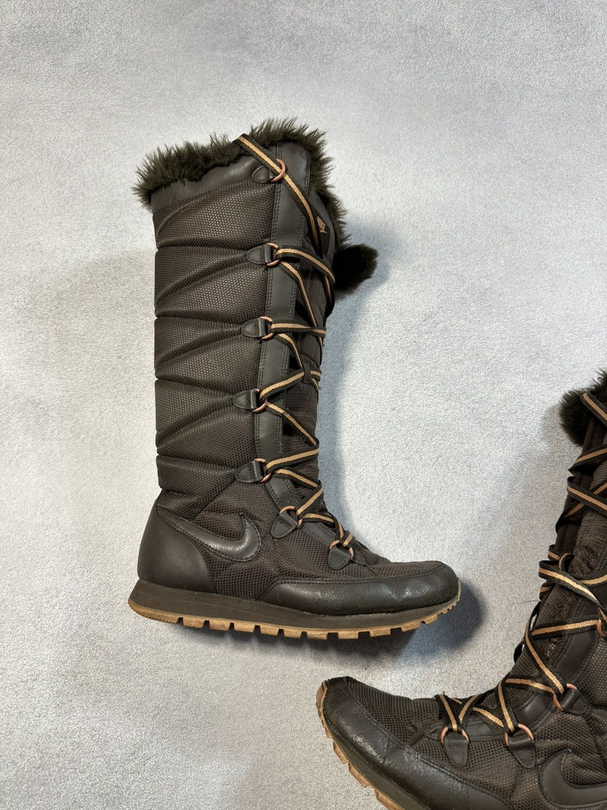 Nike Vintage Nike High Fur Woman Snow Boots US 7.5 Size US 7.5 / IT 37.5 - 3 Thumbnail