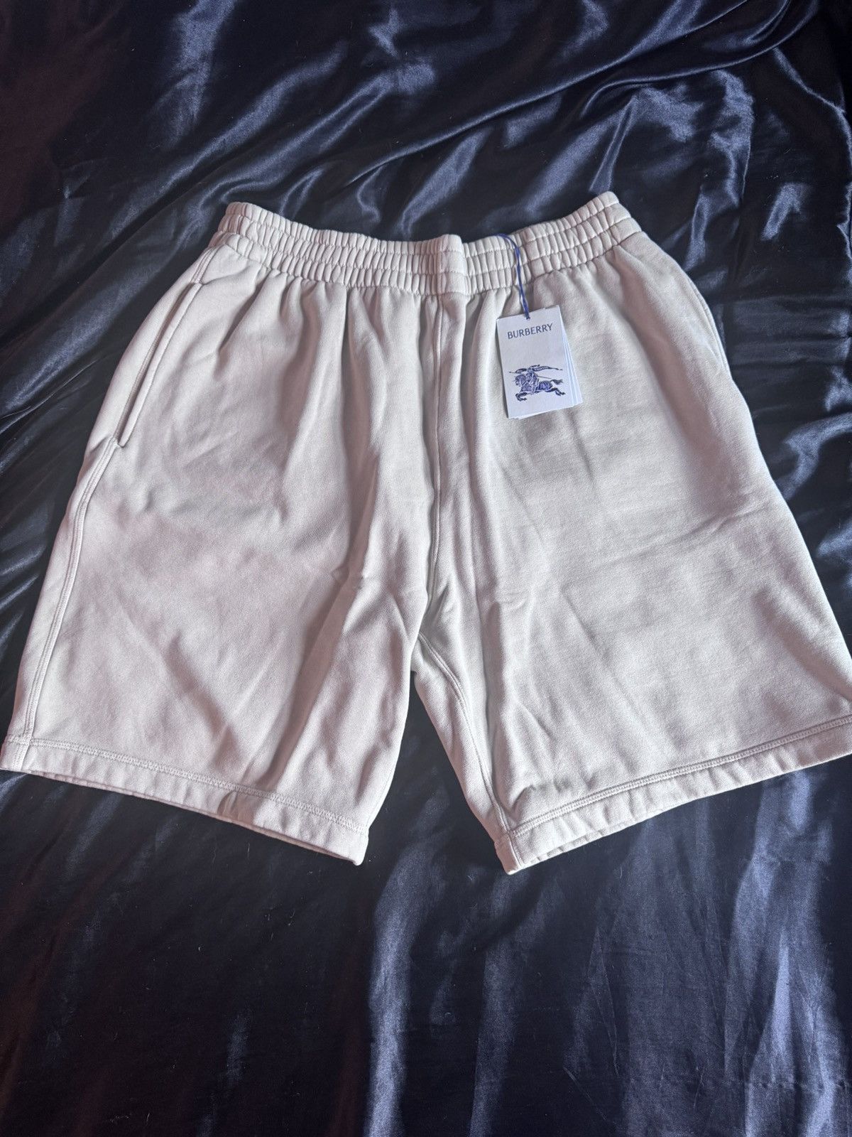 Burberry Burberry shorts Size US 34 / EU 50 - 1 Thumbnail