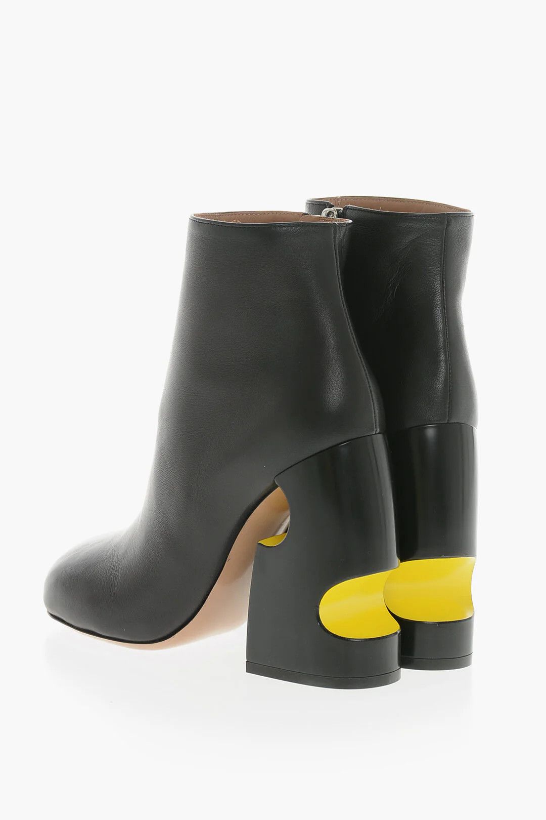 Off-White og1mm0426 Leather Ankle Boots in Black Size US 6 / IT 36 - 2 Thumbnail