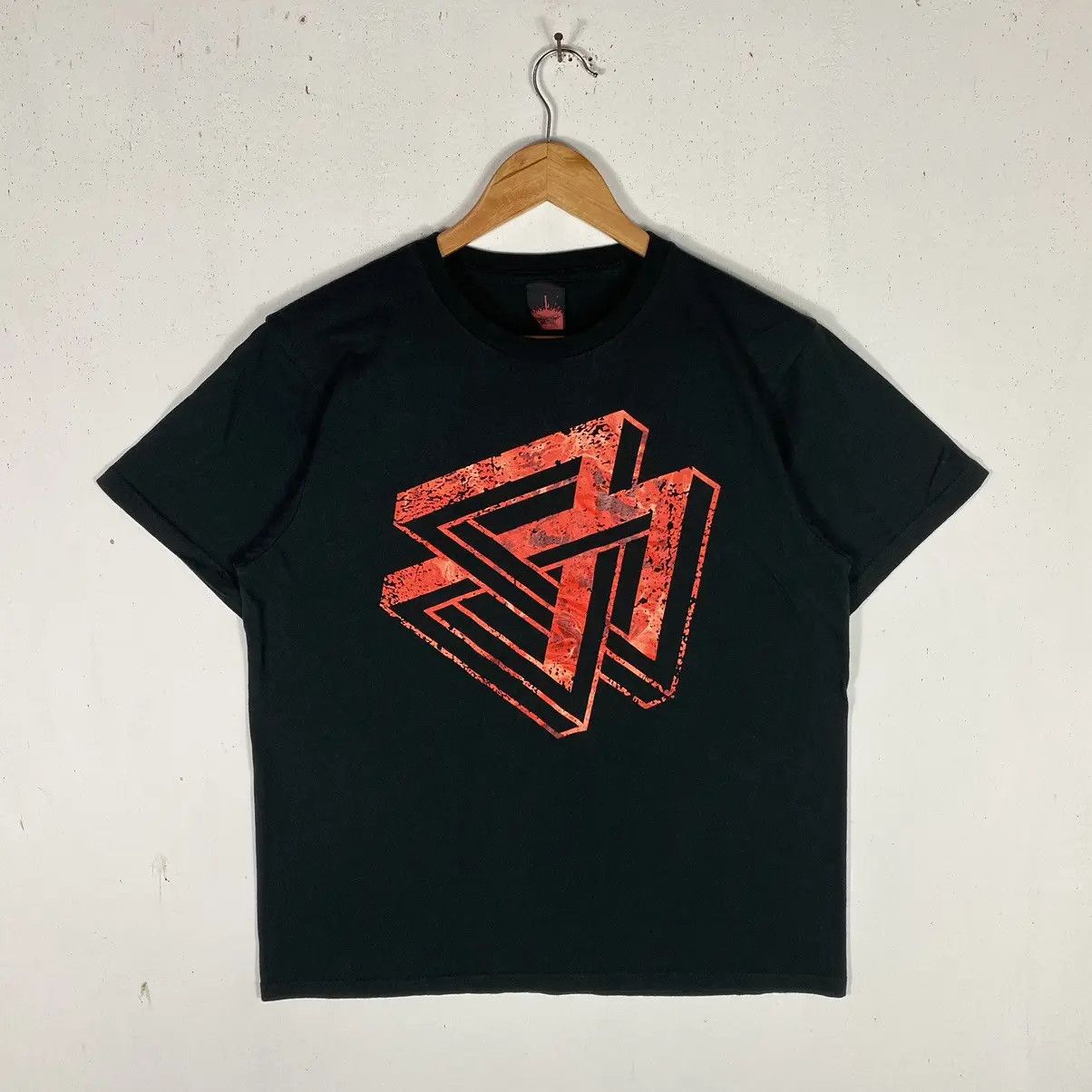 Band Tees BABYMETAL BIG FOX FESTIVAL IN JAPAN TOUR 2017 TEE Size US L / EU 52-54 / 3 - 2 Thumbnail