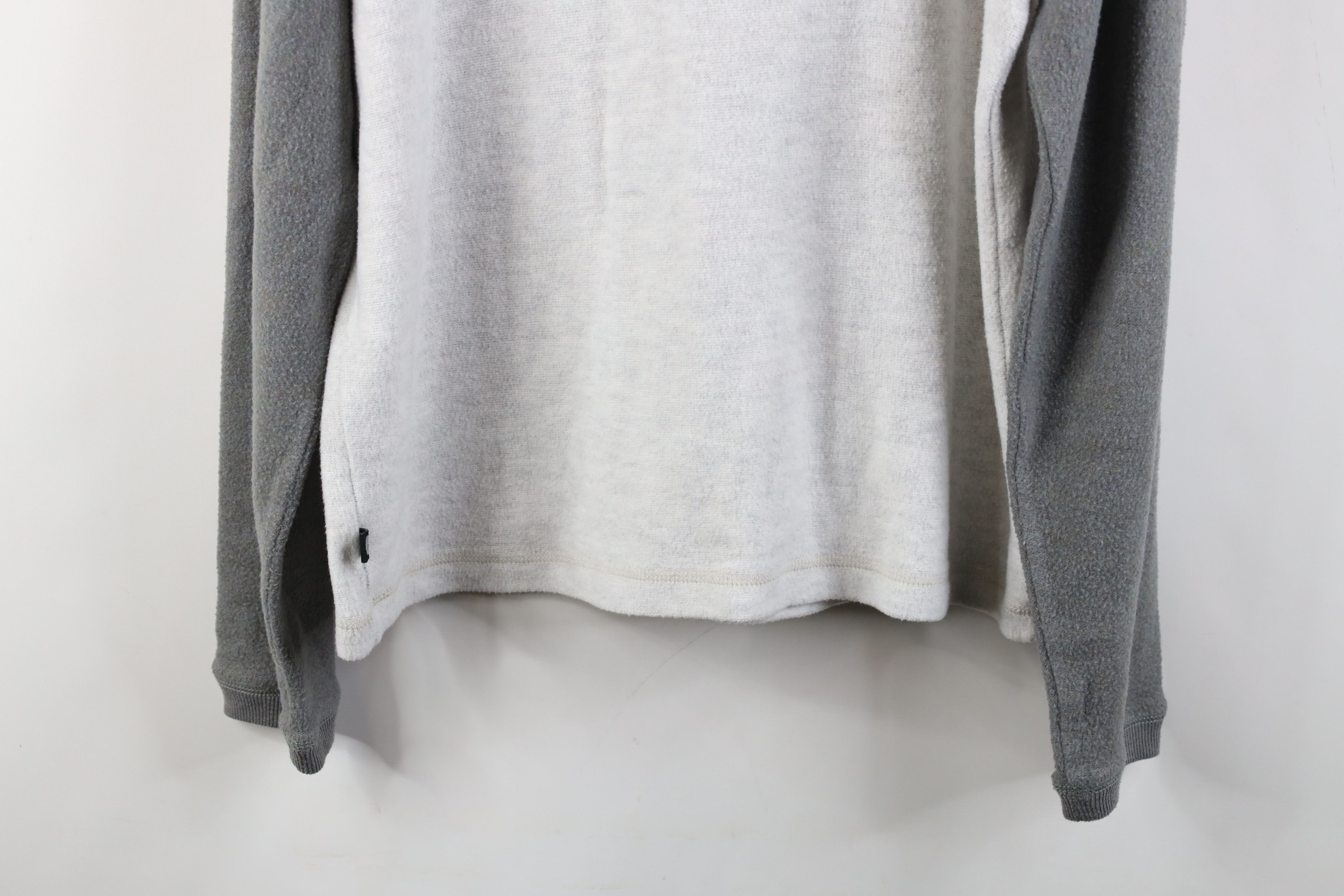 Vintage Vintage Y2K Streetwear Block Fleece Lightweight Sweater Size US L / EU 52-54 / 3 - 11 Thumbnail