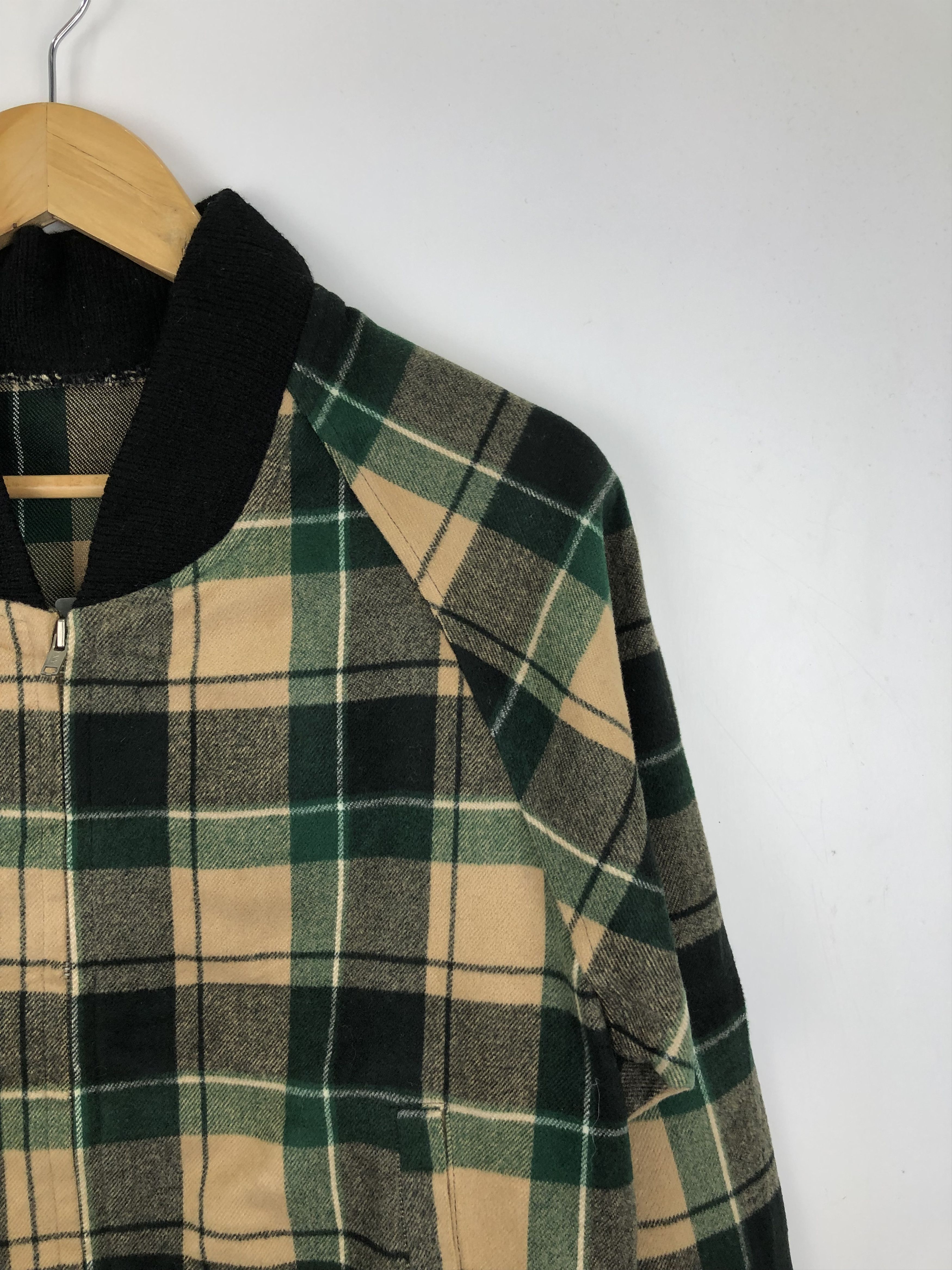 Japanese Brand Vintage Japanese Brand Zipper Varsity Jacket Checkered V0446 Size US M / EU 48-50 / 2 - 6 Thumbnail