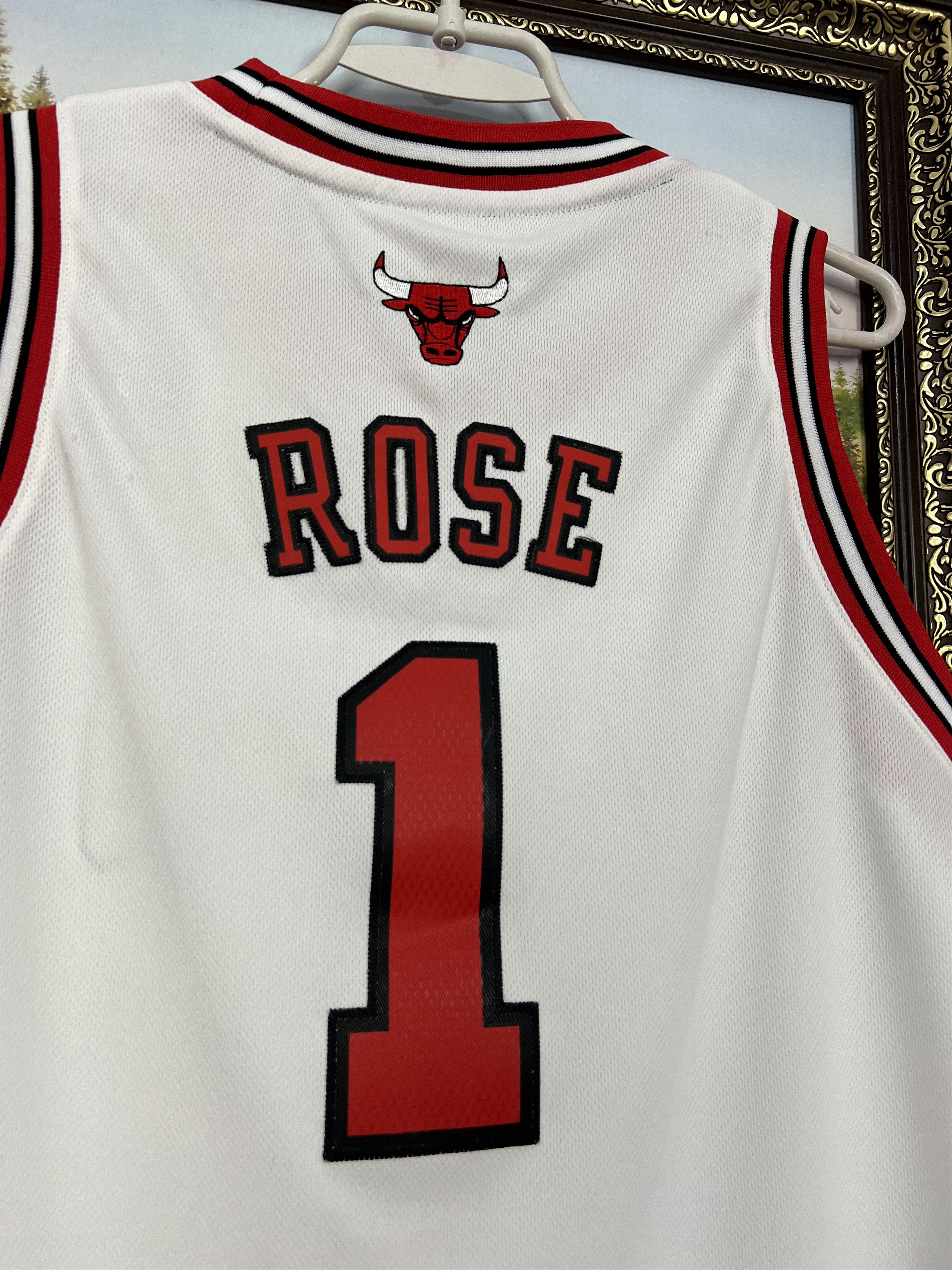 Adidas Chicago Bulls NBA #1 Rose Jersey Shirt Rare Boys Size L Size US XXS / EU 40 - 10 Thumbnail