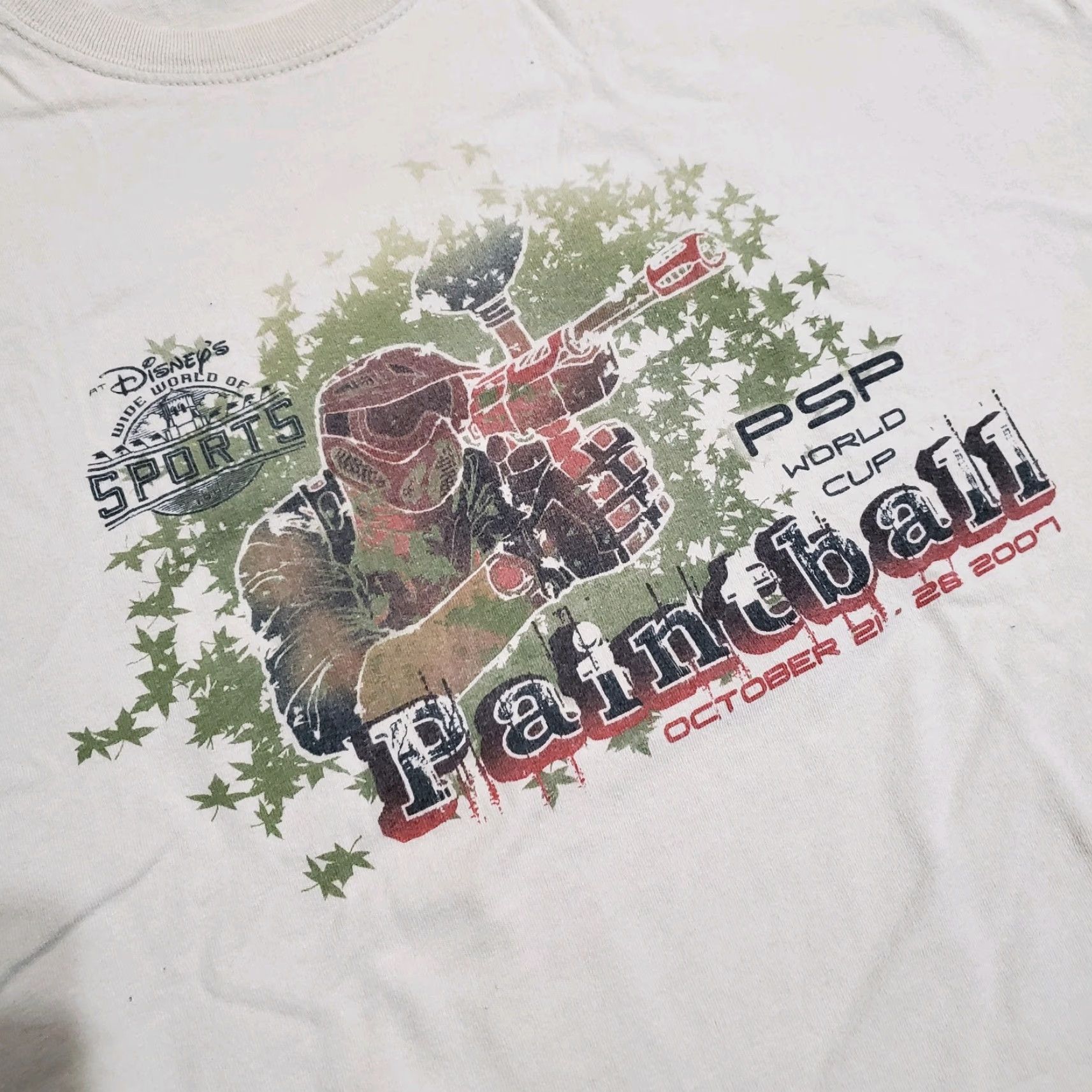 Disney VINTAGE Disney T-Shirt USA Made Unisex XL Beige Cotton Blend Short Sleeve Crew Neck Rare Men's Size XL 2000s Y2K Double-Sided Easy Care Size US XL / EU 56 / 4 - 2 Thumbnail