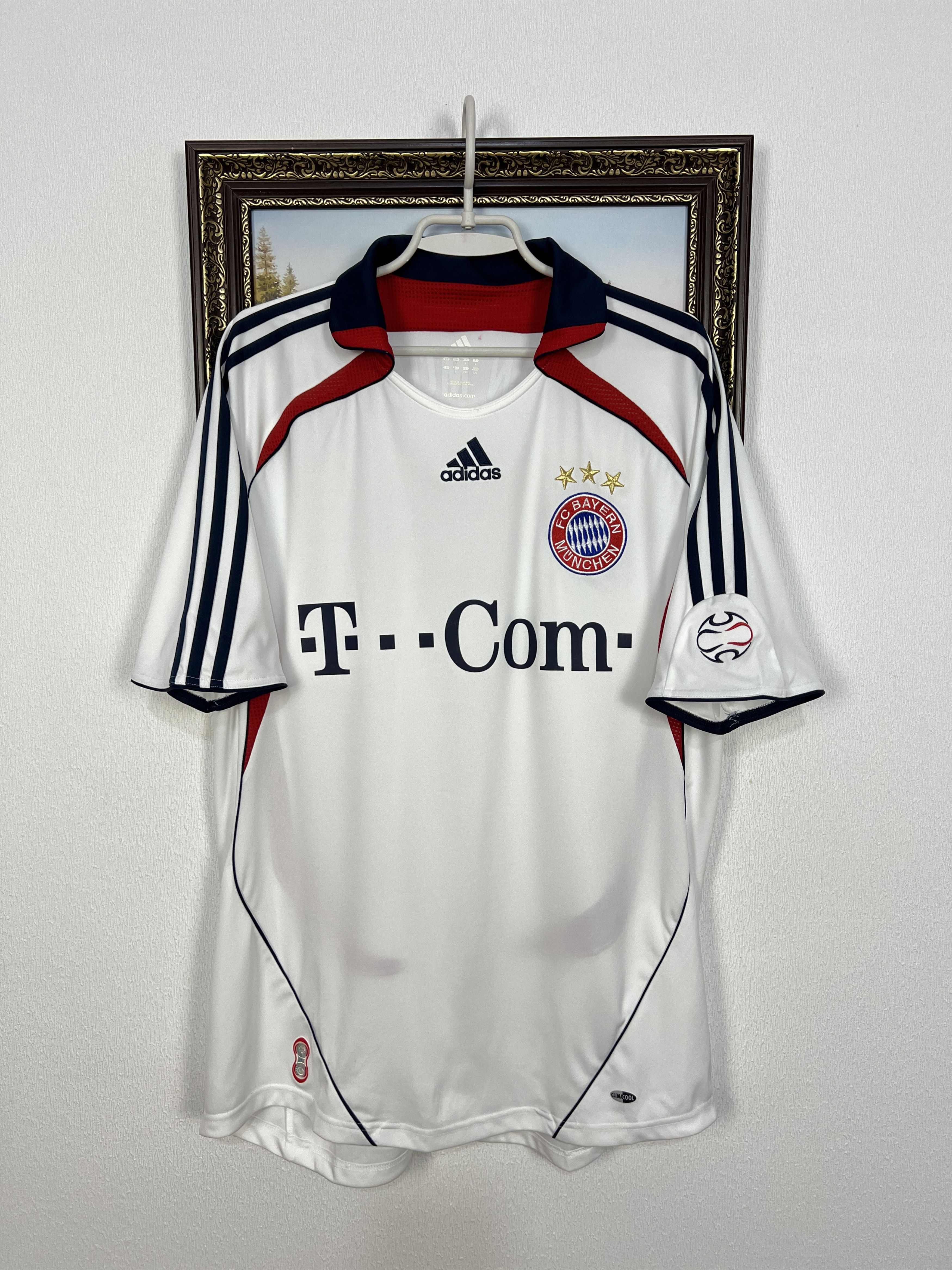 Adidas Bayern Munich Away football shirt 2006 Soccer Adidas Size US L / EU 52-54 / 3 - 1 Thumbnail