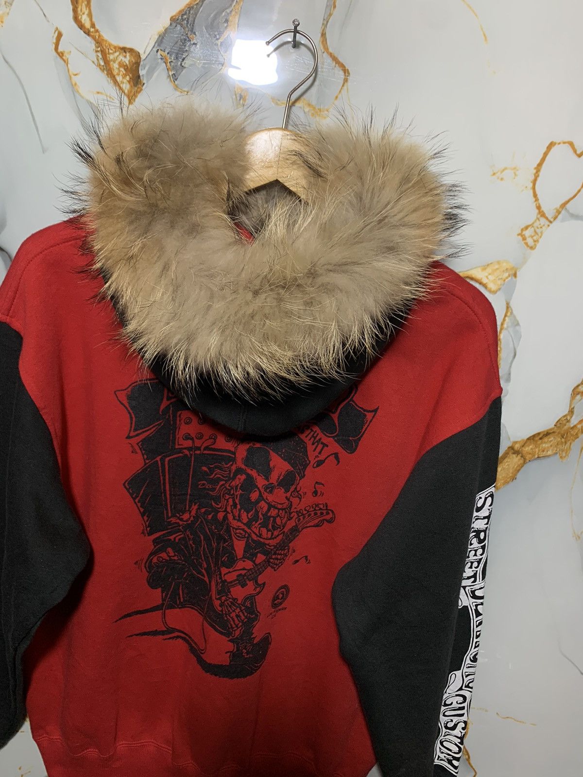 If Six Was Nine Devitchu Los Angeles rock punk skull pullover fur hoodie Size US M / EU 48-50 / 2 - 11 Thumbnail