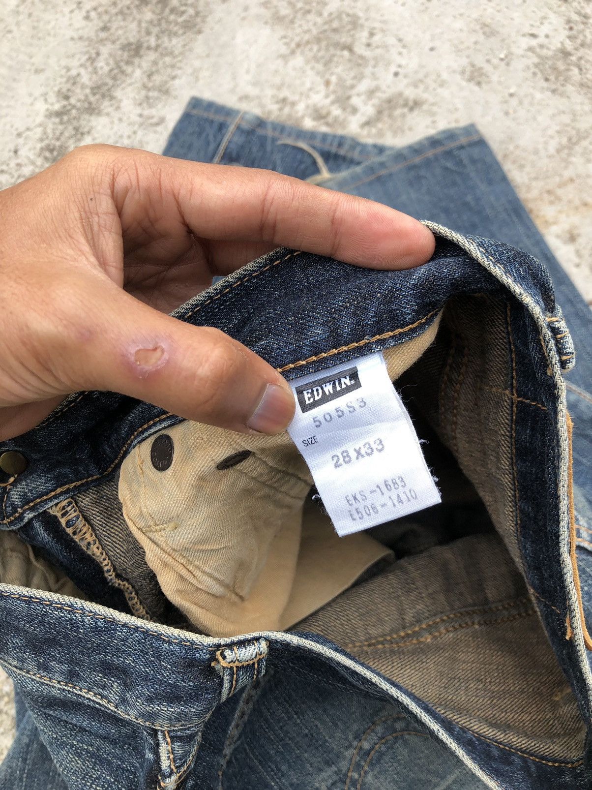 Edwin RUSTY BLUE DISTRESSED SELVEDGE DENIM BY EDWIN Size US 28 / EU 44 - 4 Thumbnail