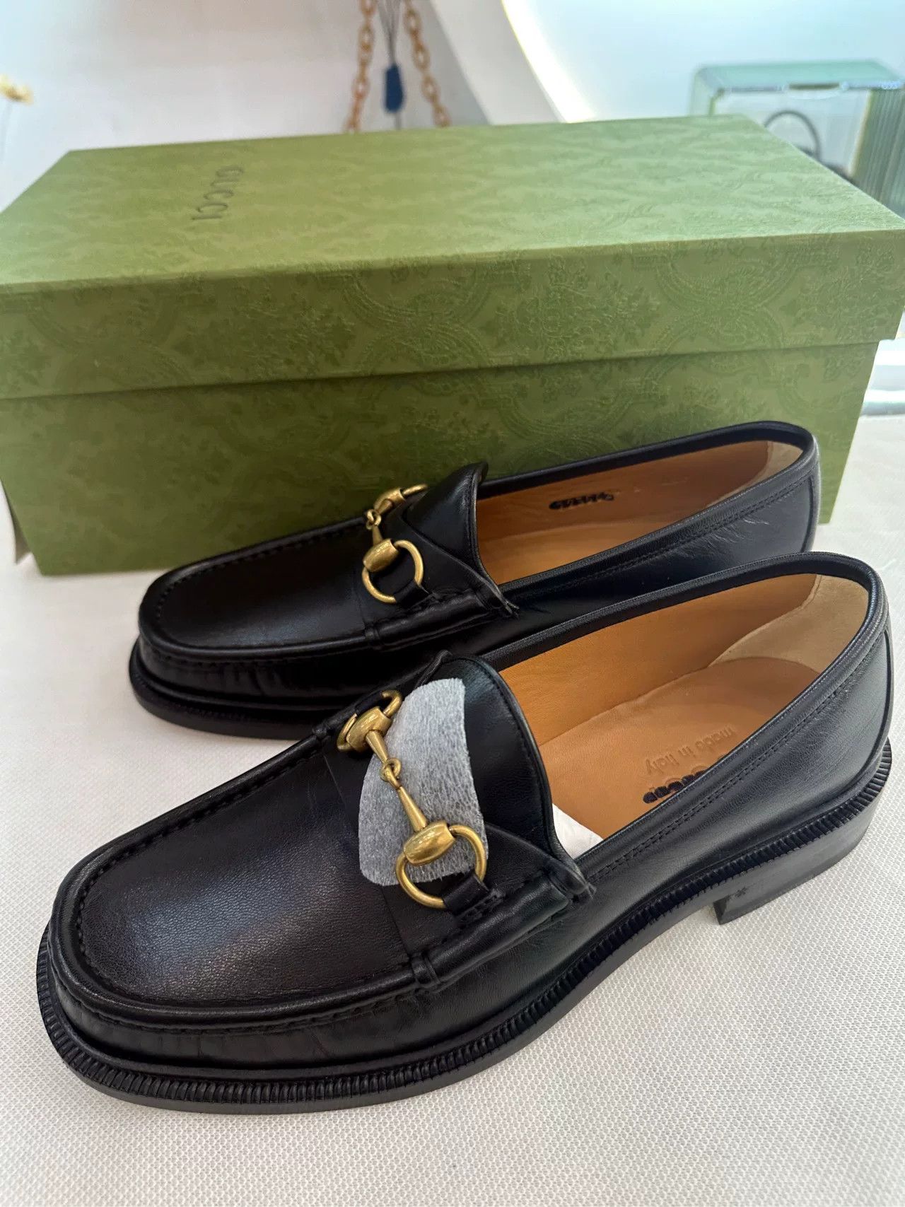 Gucci Gucci Black Gold Loafers Size US 7 / IT 37 - 1 Thumbnail