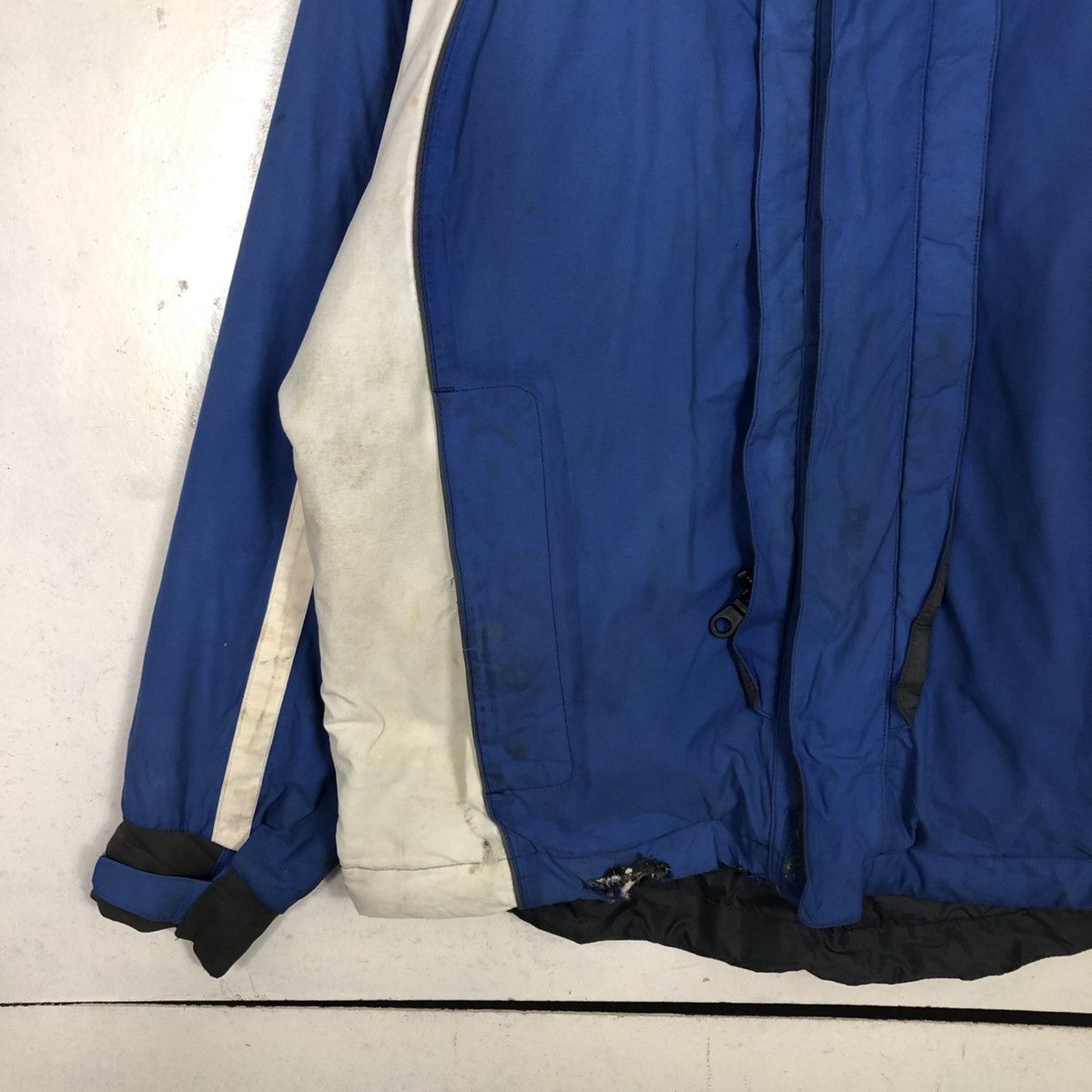 Japanese Brand Fishing Jacket Zipper Daiwa Big Logo Size US L / EU 52-54 / 3 - 6 Thumbnail