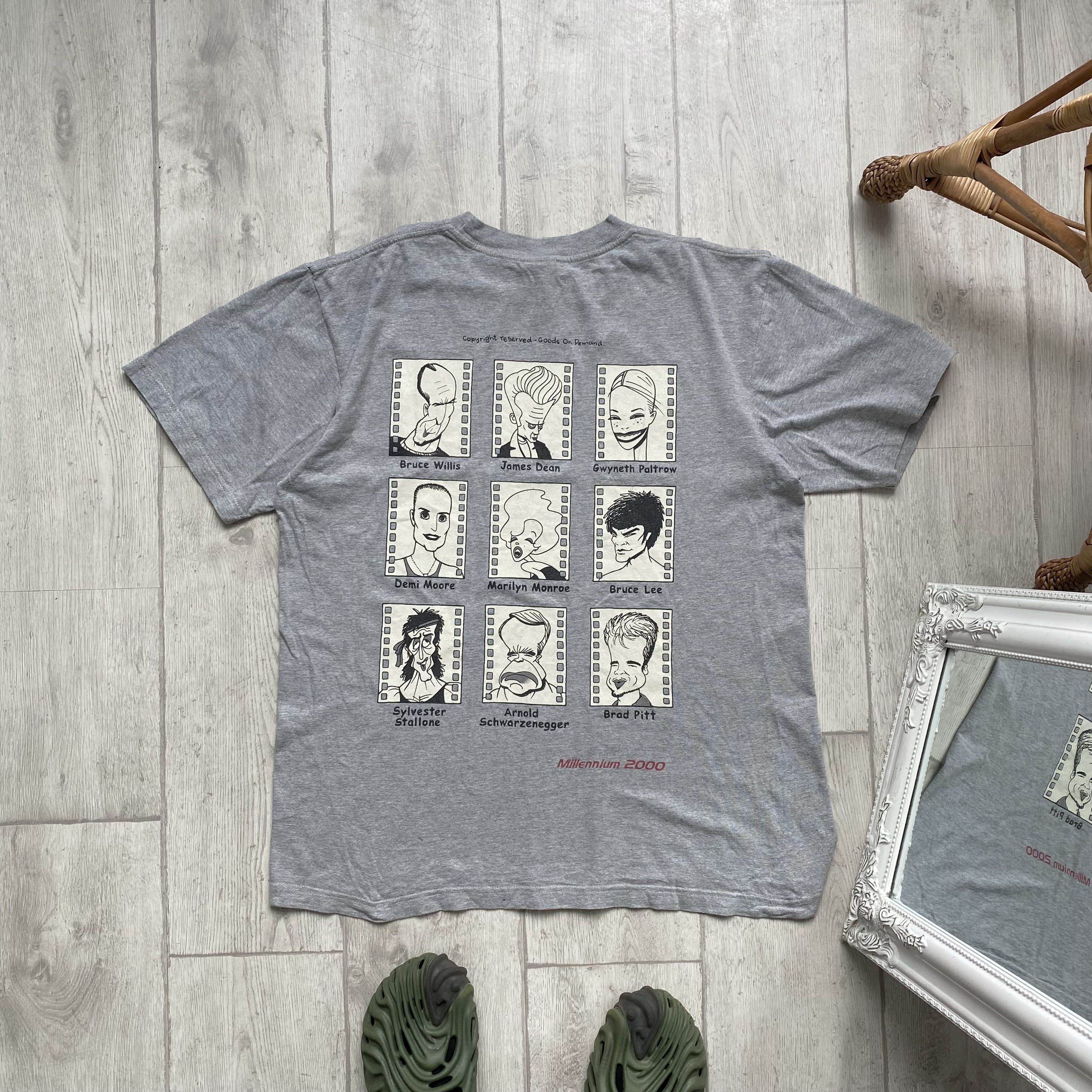 Planet Hollywood Vintage 98s Planet Hollywood Stars Century tee Millenium Size US L / EU 52-54 / 3 - 1 Thumbnail