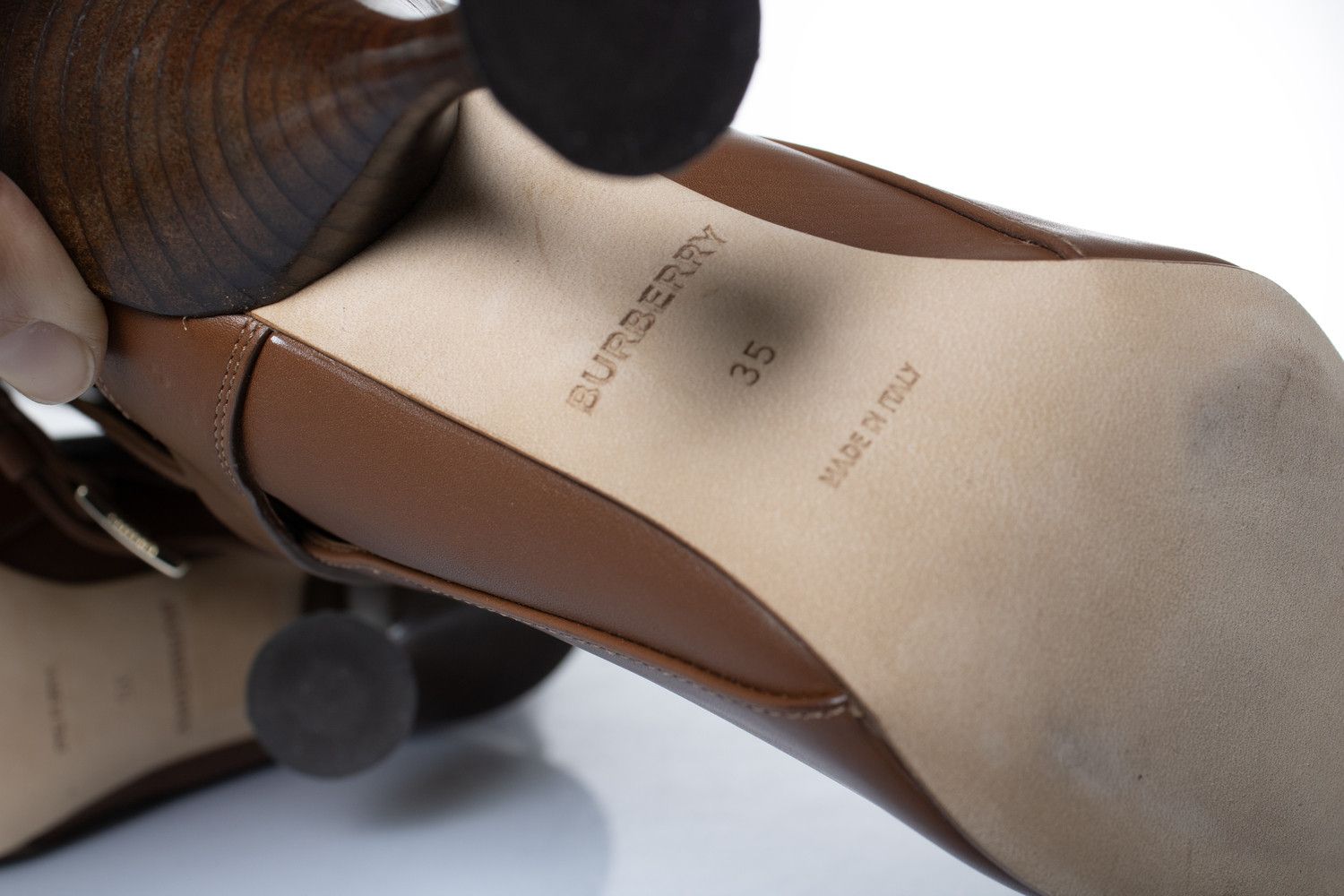 Burberry Burberry, Hadfield pedestal boots in brown Size US 5 / IT 35 - 16 Thumbnail