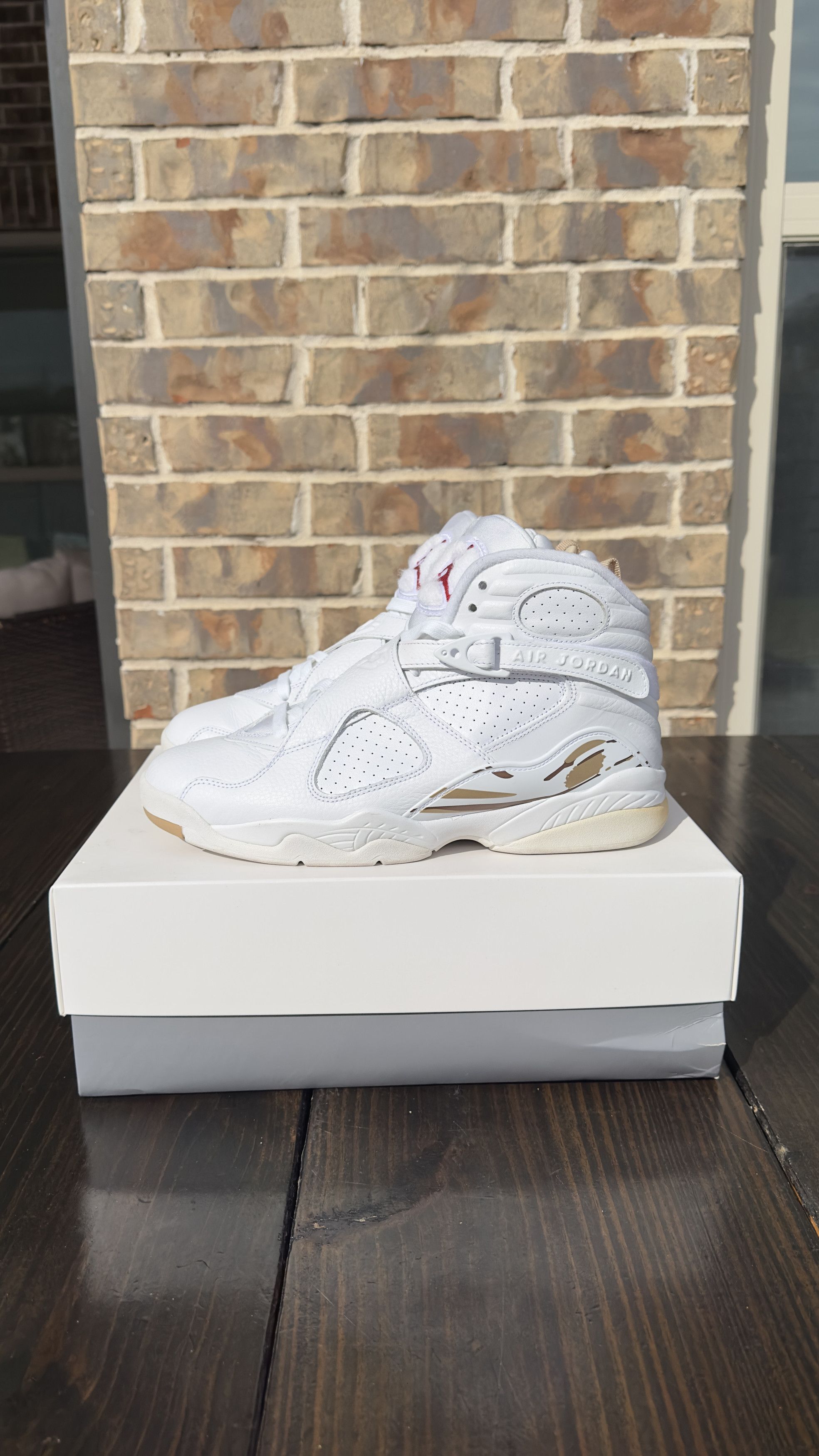 Jordan Brand × October's Very Own OVO x Jordan 8 White size 10 Size US 10 / EU 43 - 5 Thumbnail