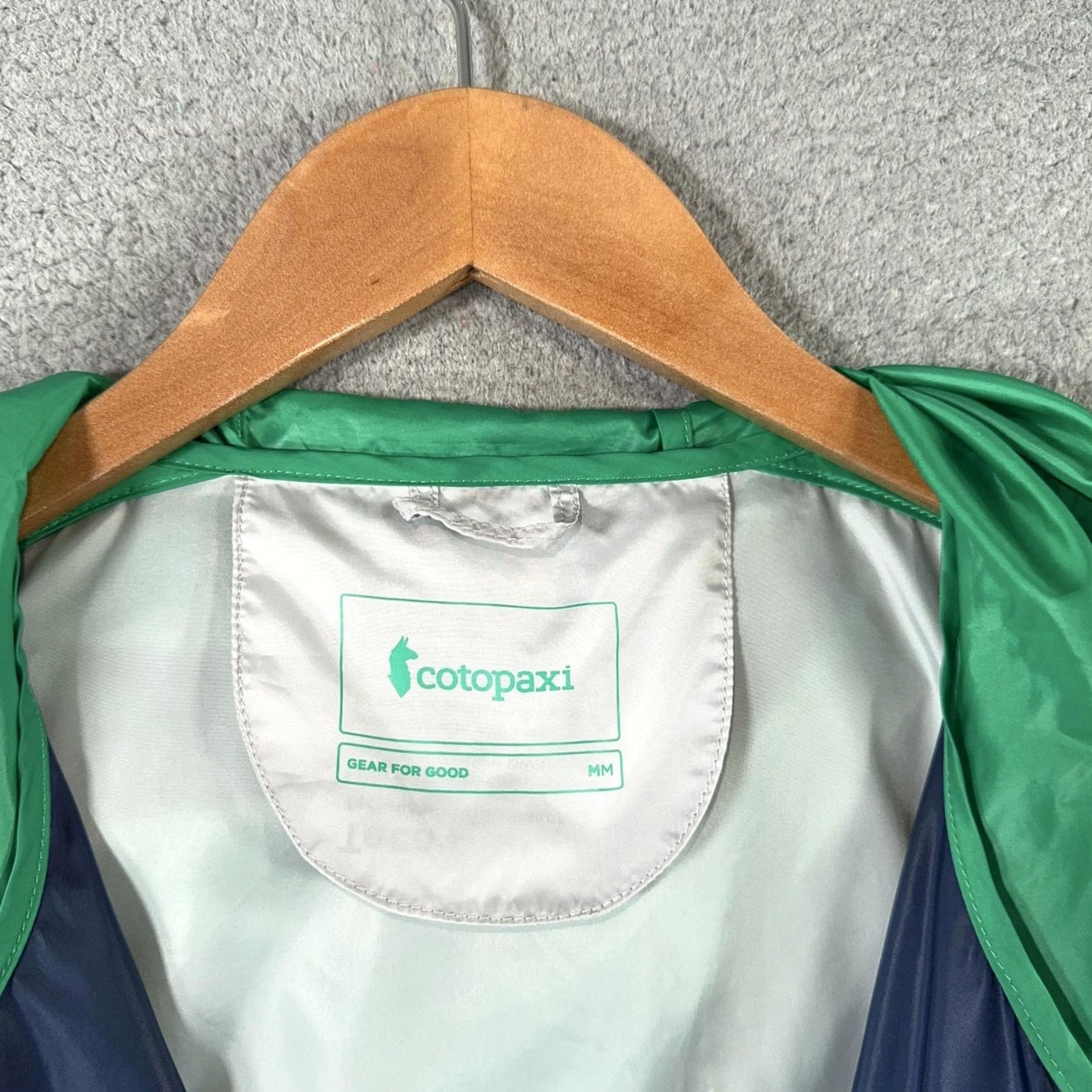 Cotopaxi VINTAGE? No. Size US M / EU 48-50 / 2 - 3 Thumbnail