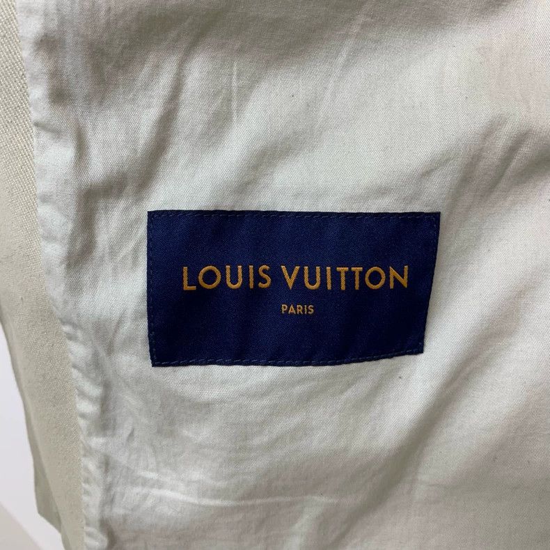 Louis Vuitton Louis Vuitton Beige embossed denim jacket Size US M / EU 48-50 / 2 - 2 Thumbnail