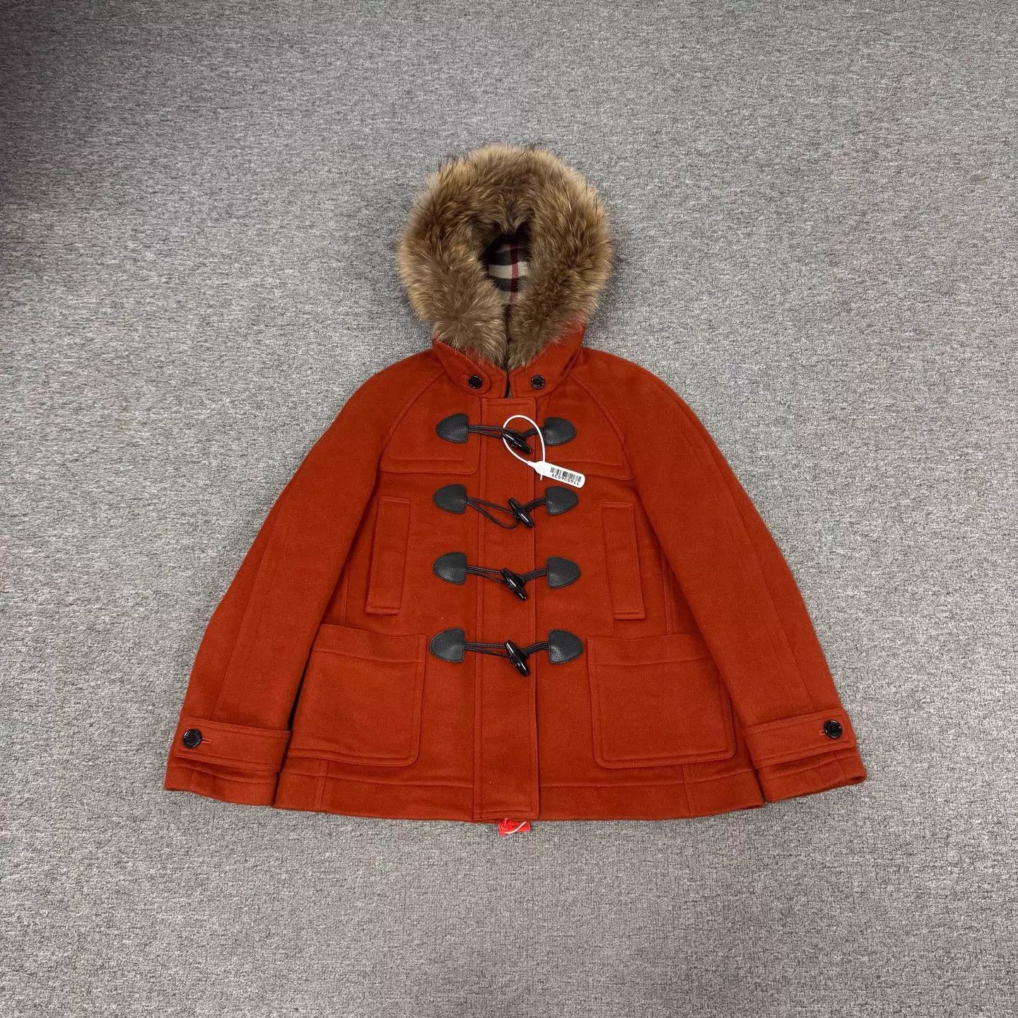 Burberry Burberry horn button fur collar hooded wool coat UK8 99 new Size S / US 4 / IT 40 - 1 Thumbnail