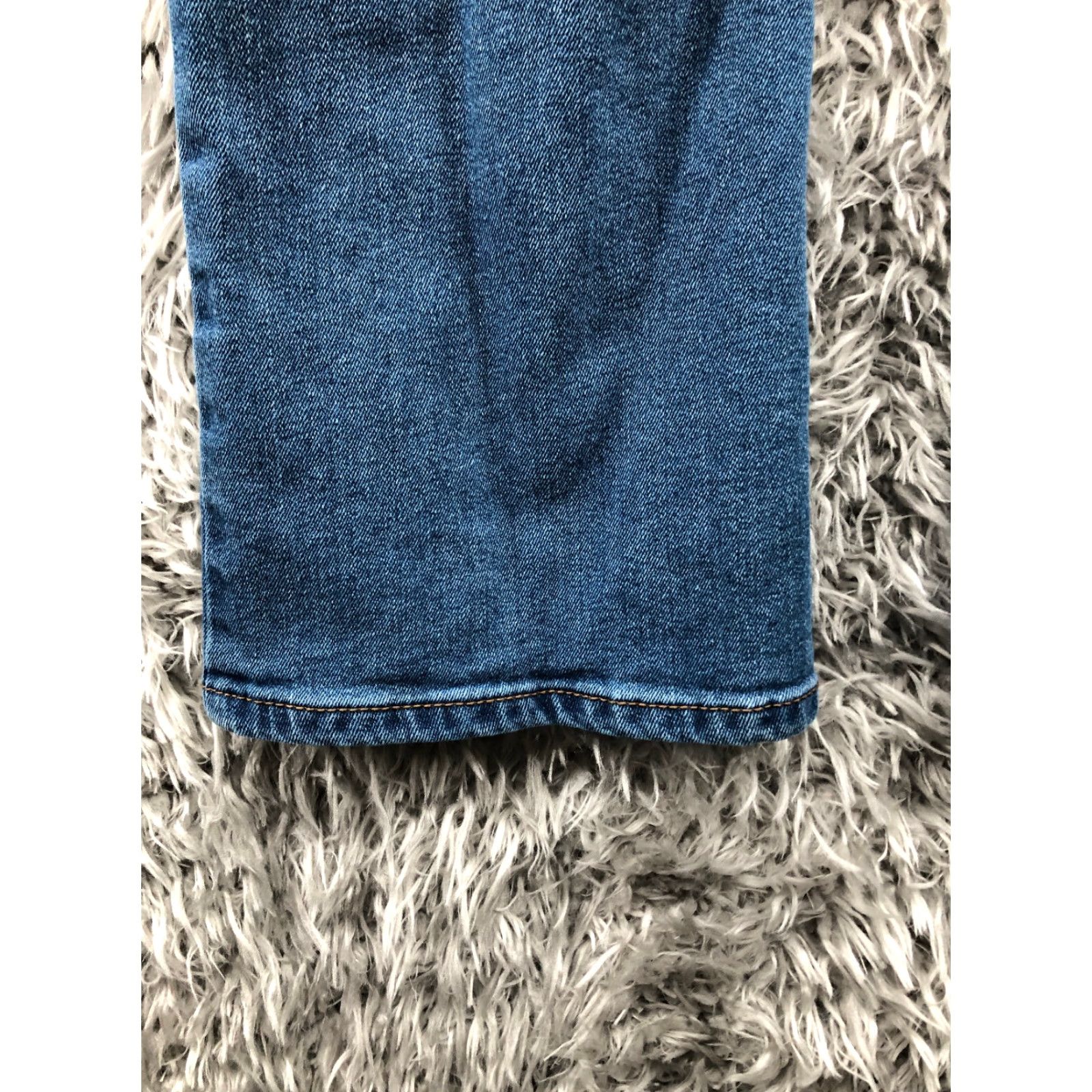 The Mountain Blue Mountain Jeans Size 8 Womens Mid Rise Dark Wash Denim Bootcut Blue Mountain Jeans Womens Size 8 Mid Rise Dark Wash Bootcut Size 30" / US 8 / IT 44 - 7 Thumbnail