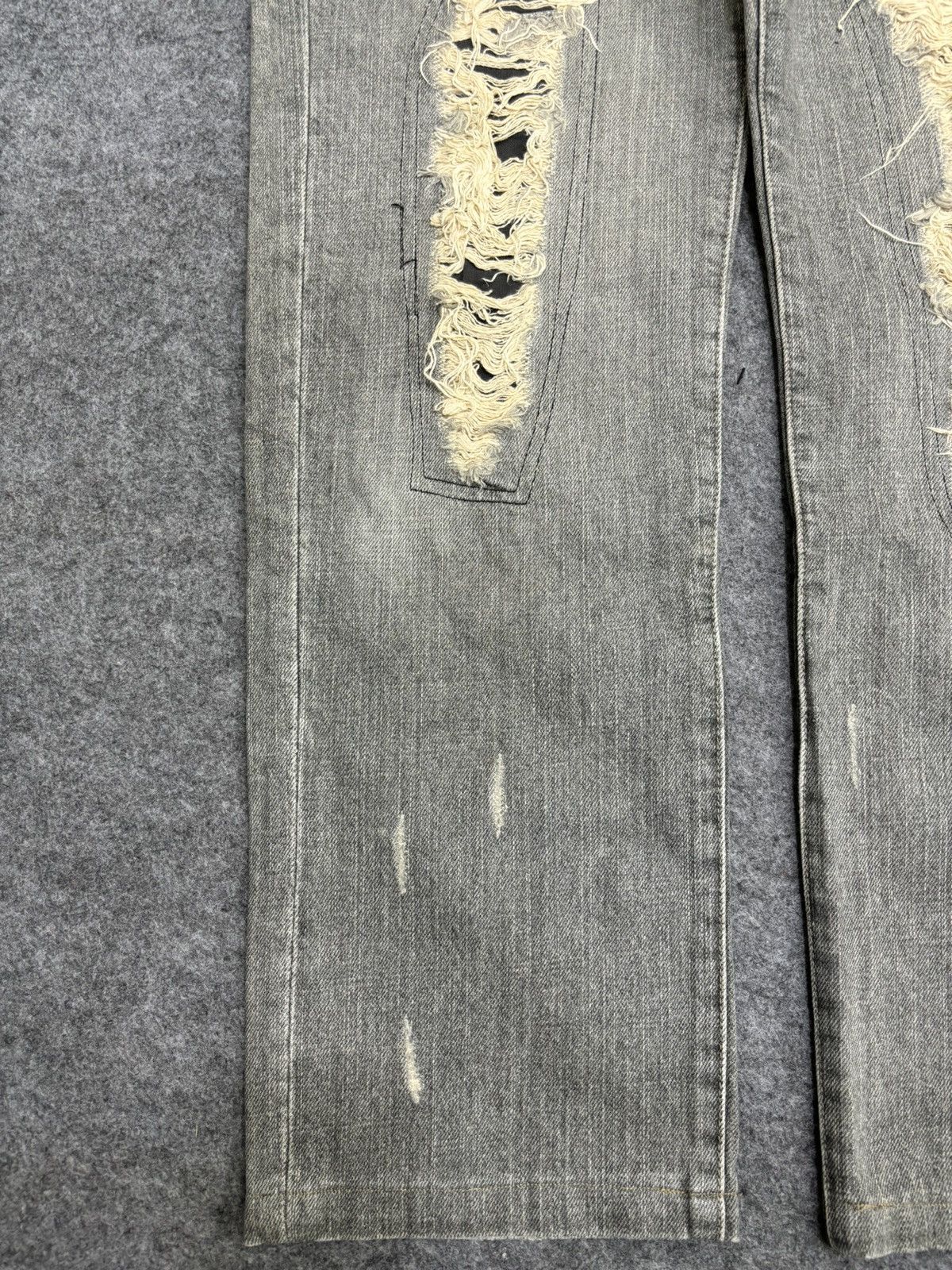 Designer 💥Insane 90s Jean💥LIFE PLUS MUSIC Japan Distressed Denim F550 Size US 31 - 9 Thumbnail