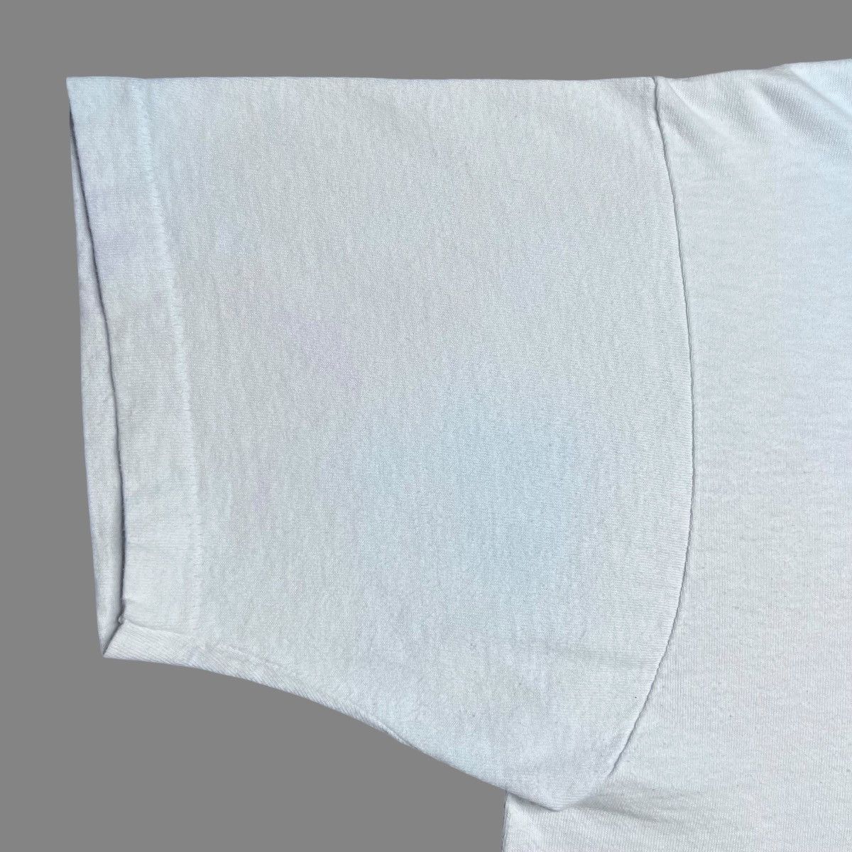 Vintage 1990s Party On Activewear Help Me I Can’t Find My Beer Tee Size US XL / EU 56 / 4 - 9 Thumbnail