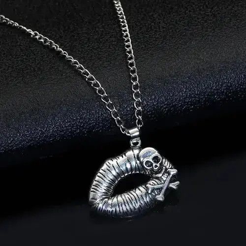 Other Skull The Lips Clavicle Chain Necklace Size ONE SIZE - 4 Thumbnail