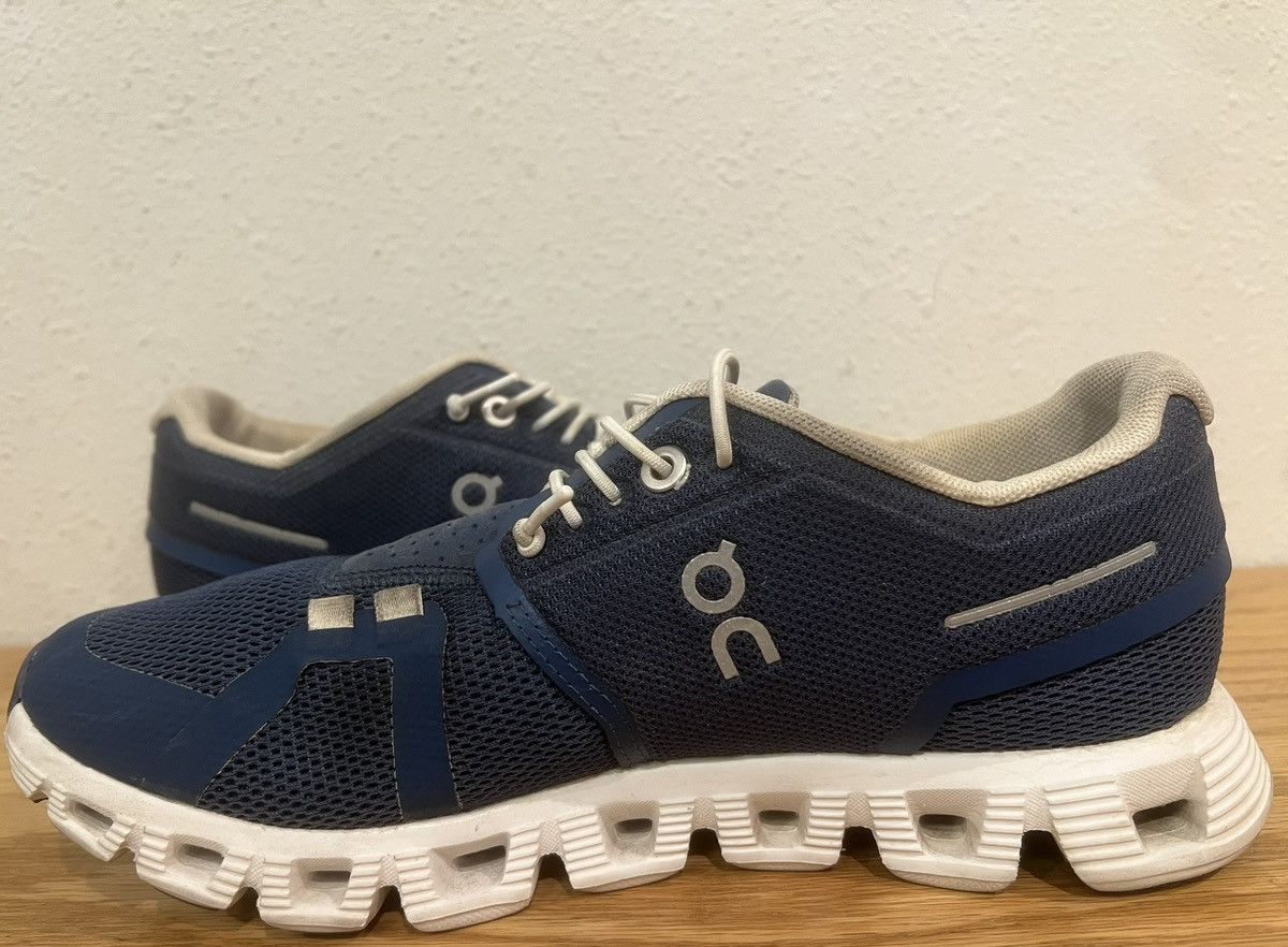 On On Cloud 5 Running Shoes Women's US Size 5.5 Denim Blue Size US 5.5 / IT 35.5 - 3 Thumbnail