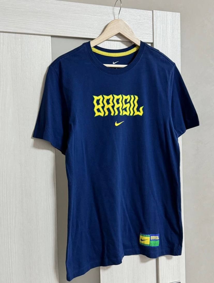 Nike Nike Brazil Away Jersey Blockcore Rare Size US M / EU 48-50 / 2 - 1 Thumbnail