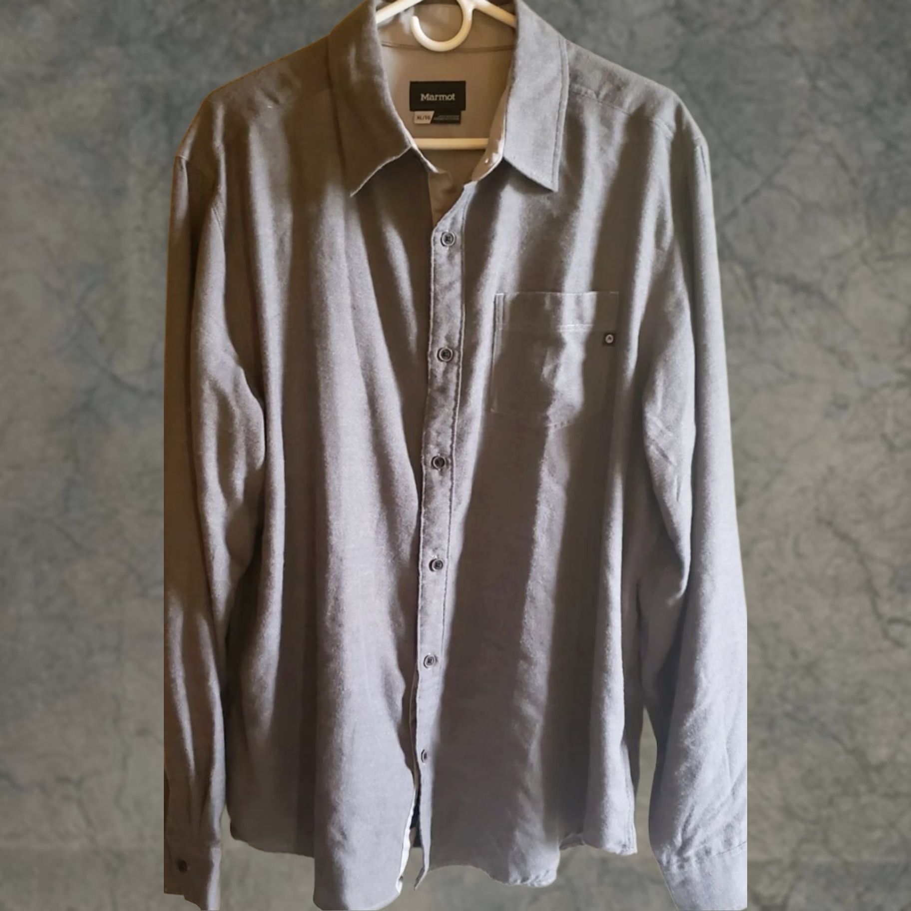 Marmot MARMOT Shirt Button Up Hiking Roll Tab Long Sleeve Gray Heather XL Mens Size US XL / EU 56 / 4 - 1 Thumbnail