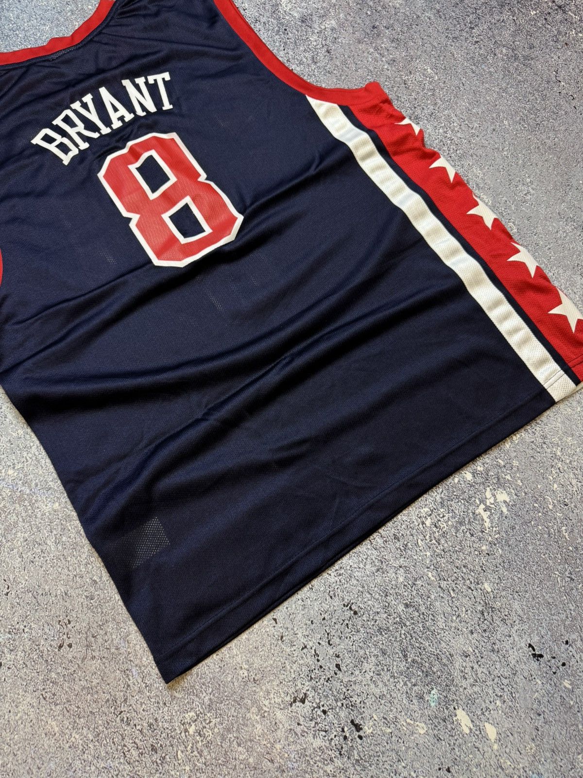 NBA × Reebok × Vintage KOBE BRYANT 8 USA BASKETBALL VINTAGE REEBOK JERSEY Size US L / EU 52-54 / 3 - 12 Thumbnail