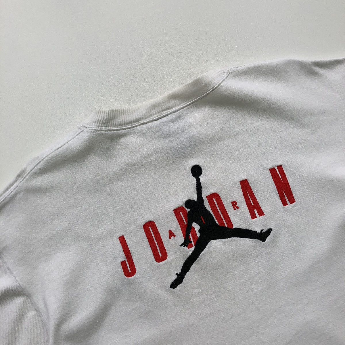 Jordan Brand Nike Air Jordan 90’s Embroidery Logo Vintage T-Shirt White Size US M / EU 48-50 / 2 - 4 Thumbnail