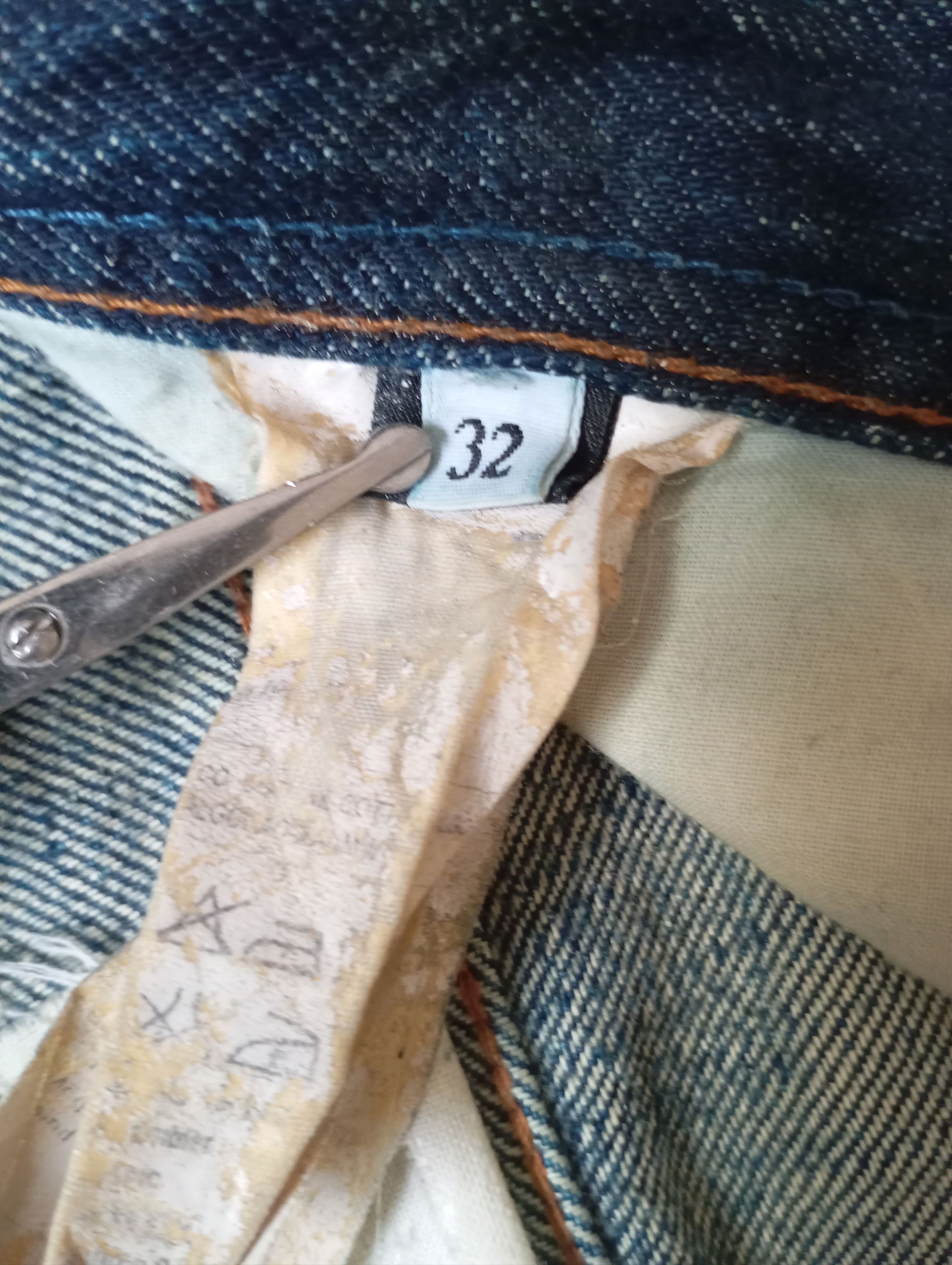Dolce & Gabbana Dolce & Gabbana Y2k Distressed Patchwork Denim Pants Size US 32 / EU 48 - 13 Thumbnail