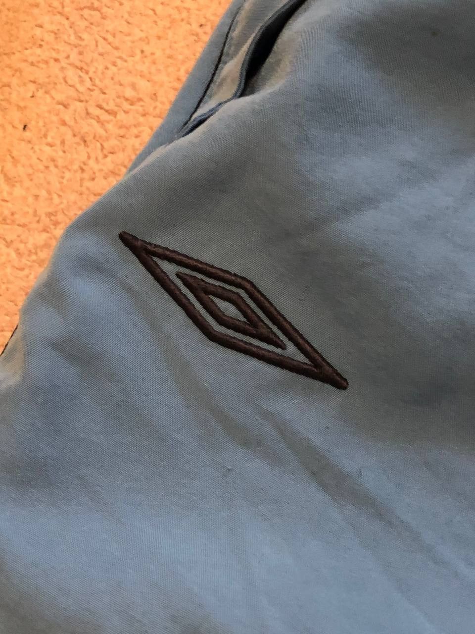 Umbro Vintage Y2K Umbro shorts streetwear logo Size US 36 / EU 52 - 6 Thumbnail