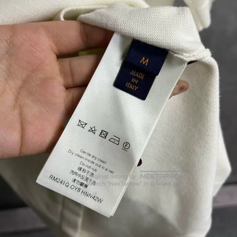 Louis Vuitton Louis Vuitton Latest White Solid Chest Logo Printed Crew N Size US M / EU 48-50 / 2 - 3 Thumbnail