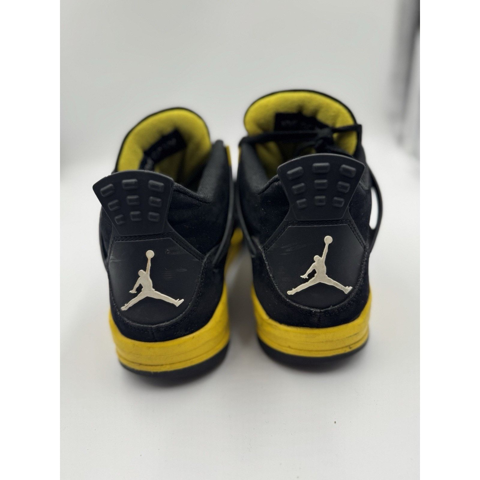 Jordan Brand Size 8 - Jordan 4 Retro Mid Thunder NBS380 Size US 8 / EU 41 - 3 Thumbnail