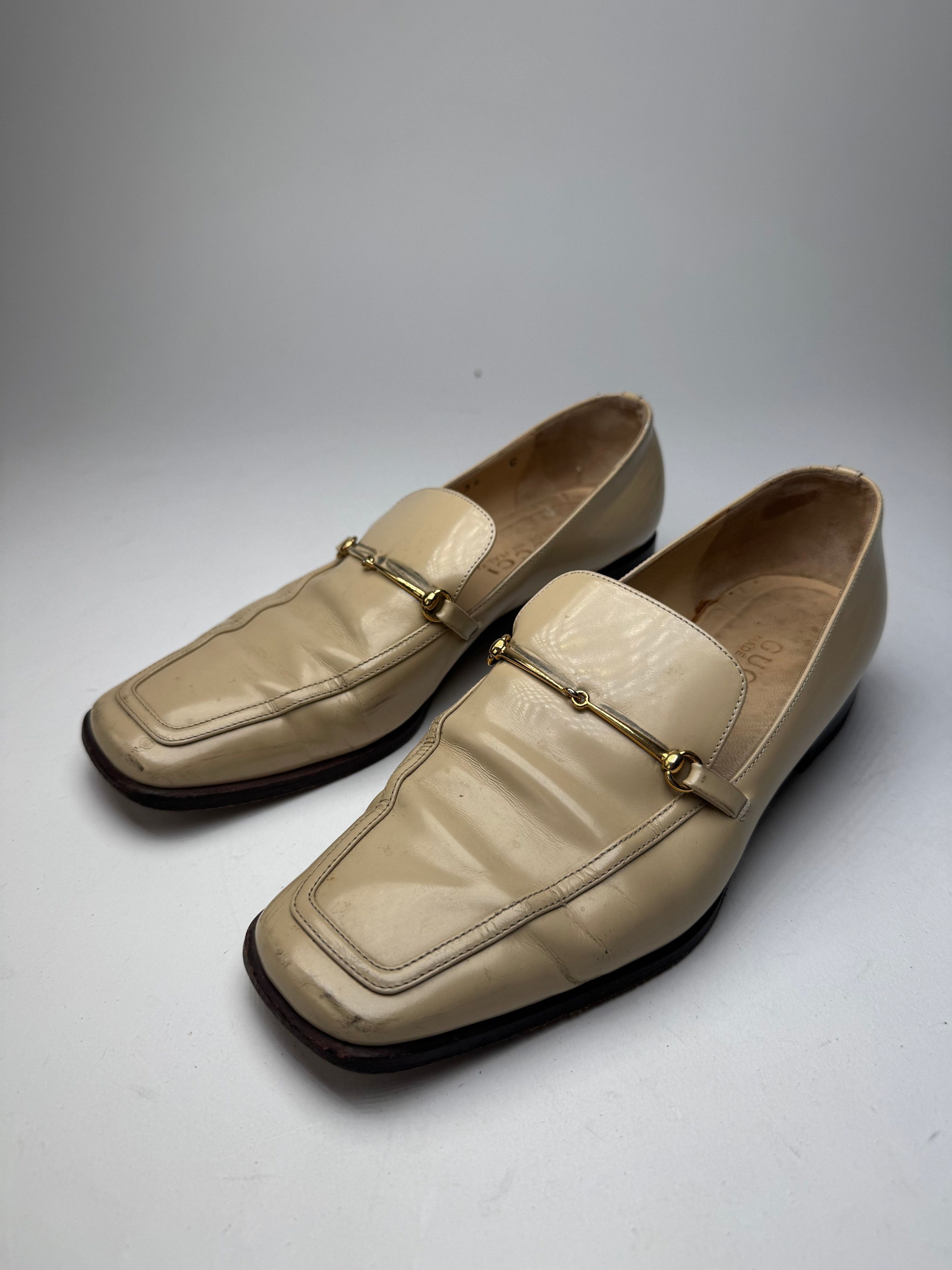 Gucci Vintage Horsebit Loafer Beige EU36 Size US 5 / IT 35 - 1 Thumbnail
