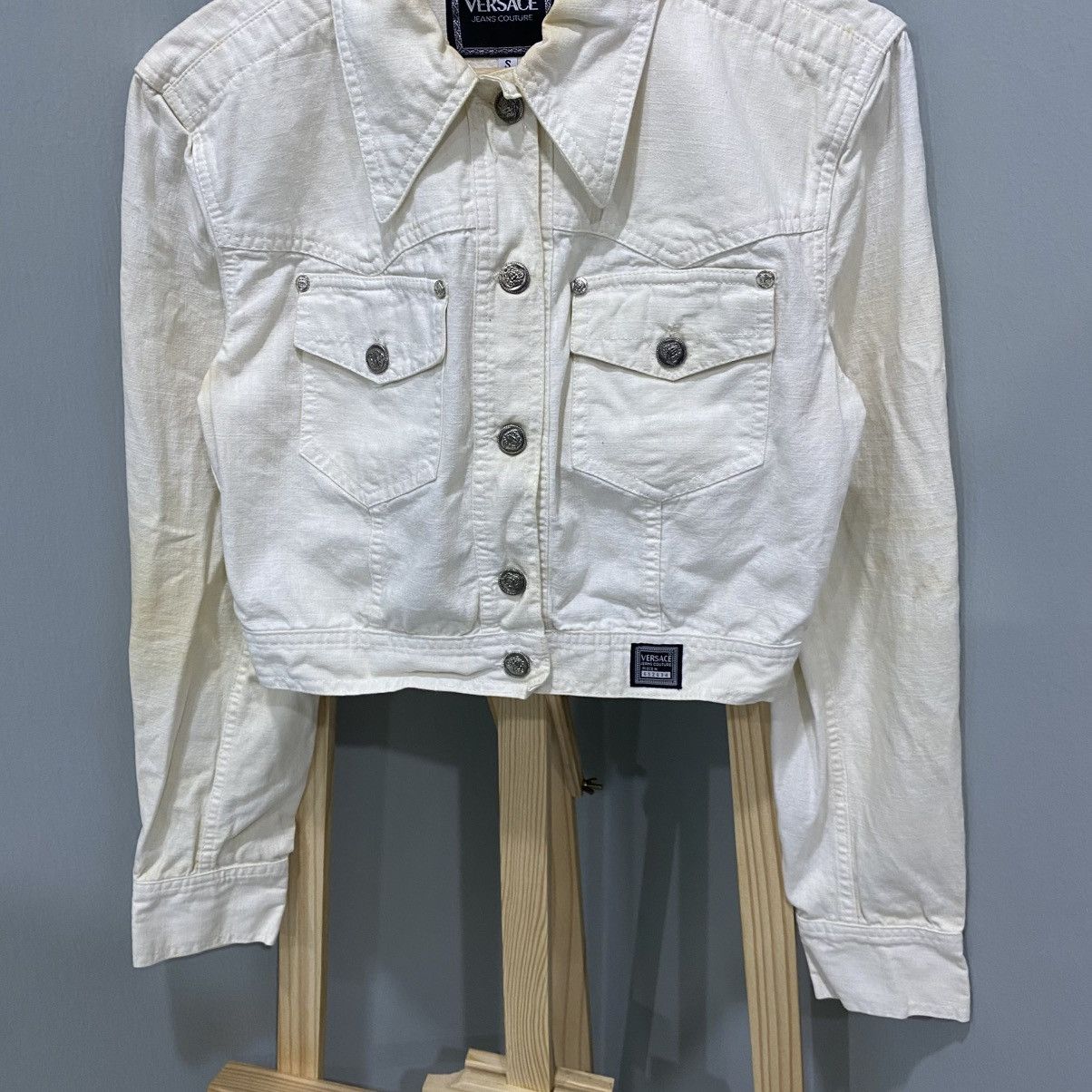 Versace Jeans Couture Vintage Versace Jeans Couture White Crop DenimTrucker Jacket Size S / US 4 / IT 40 - 4 Thumbnail