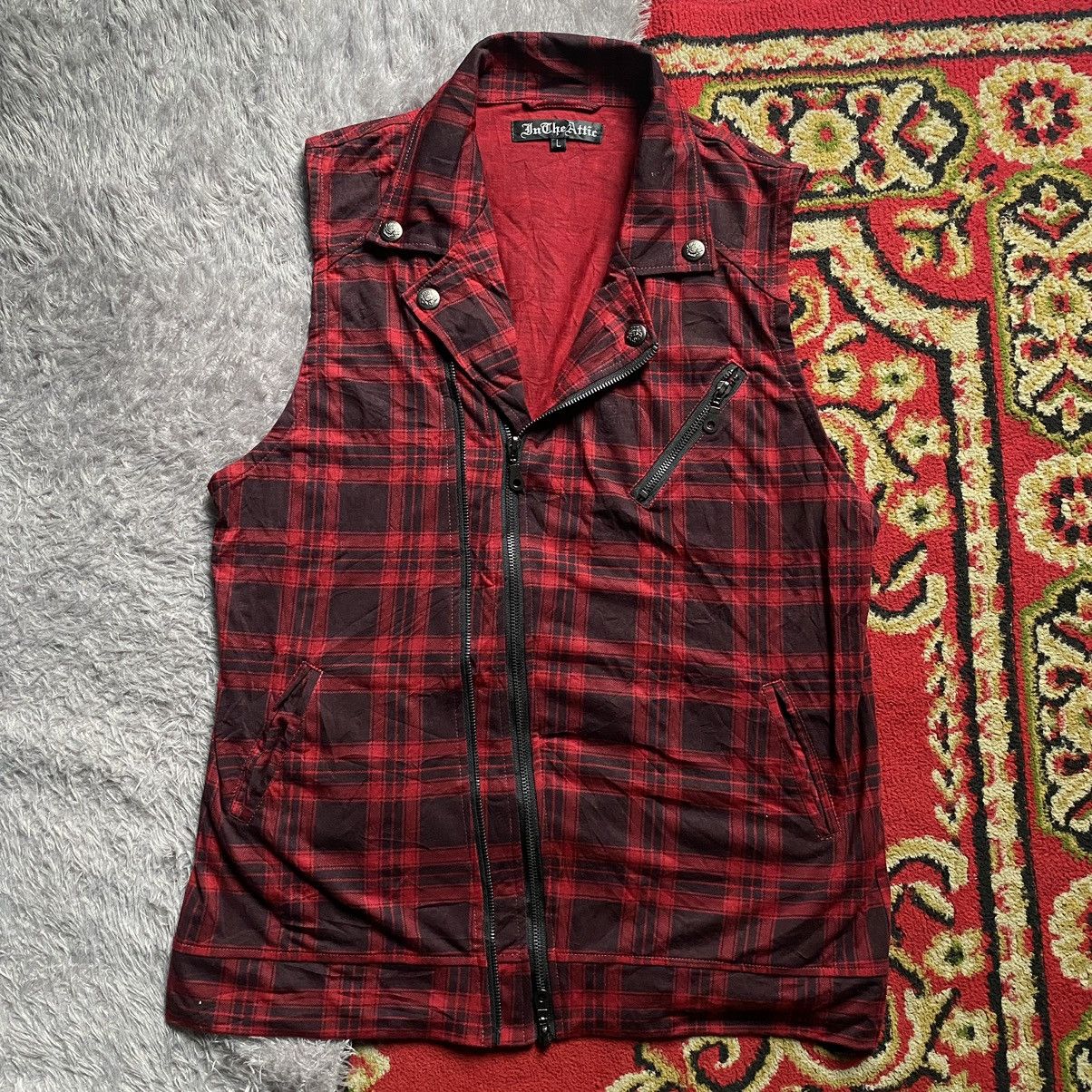 In The Attic × Japanese Brand 🔥SALE🔥 In The attic double collar punk vest Size US M / EU 48-50 / 2 - 1 Thumbnail