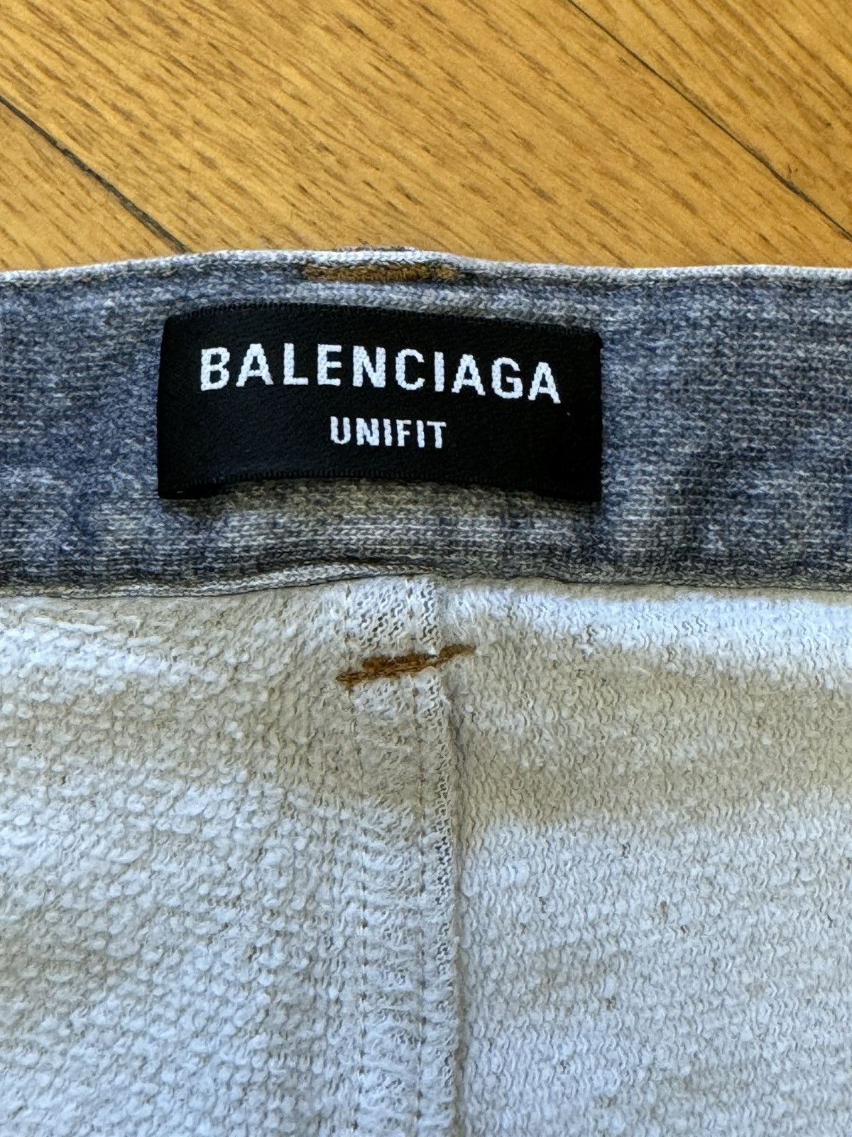 Balenciaga BALENCIAGA denim print on joggers PRE FALL 2021 Size US 40 / EU 56 - 11 Thumbnail