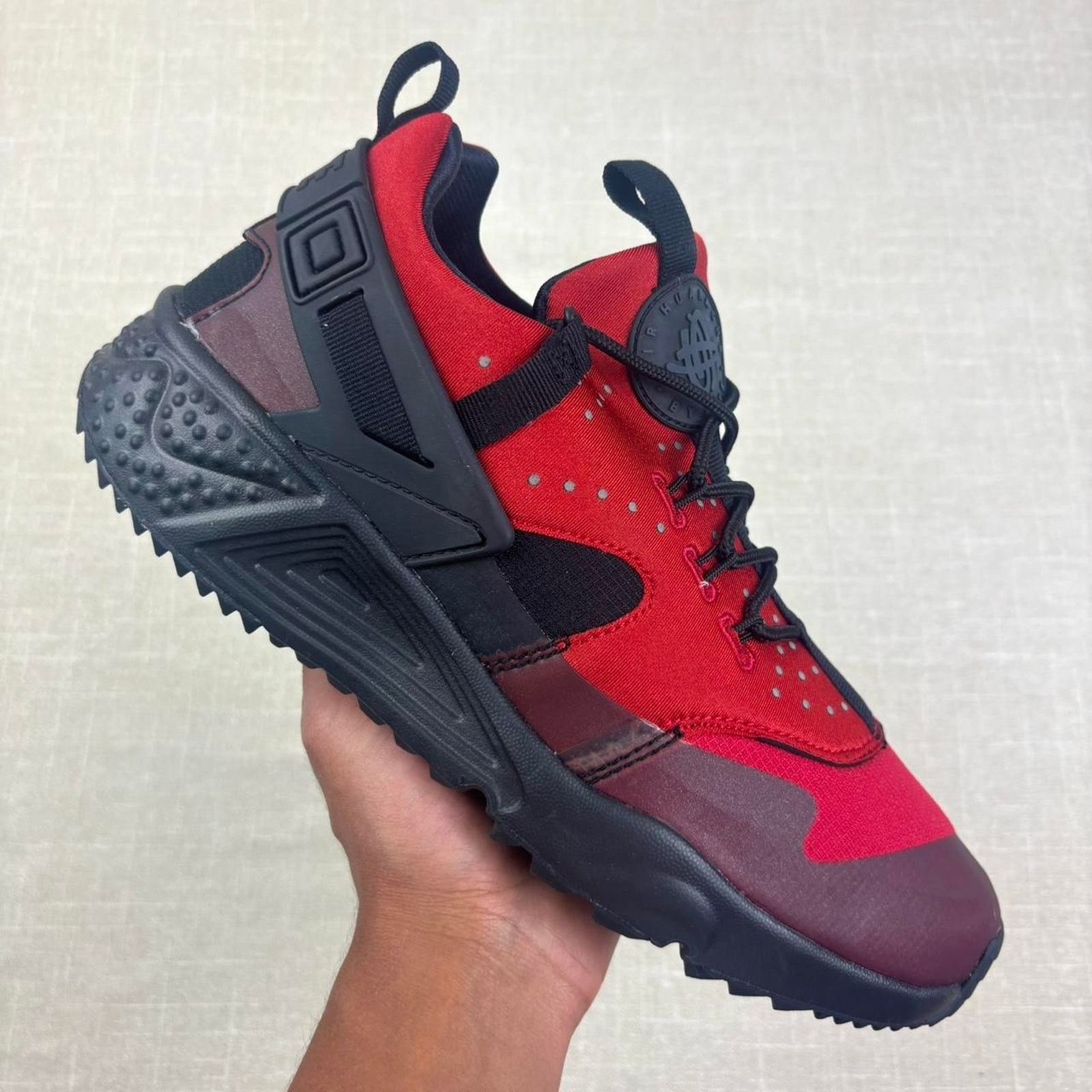 Nike 🧧 2015 Nike Air Huarache Utility “Gym Red” Size US 9.5 / EU 42-43 - 1 Thumbnail