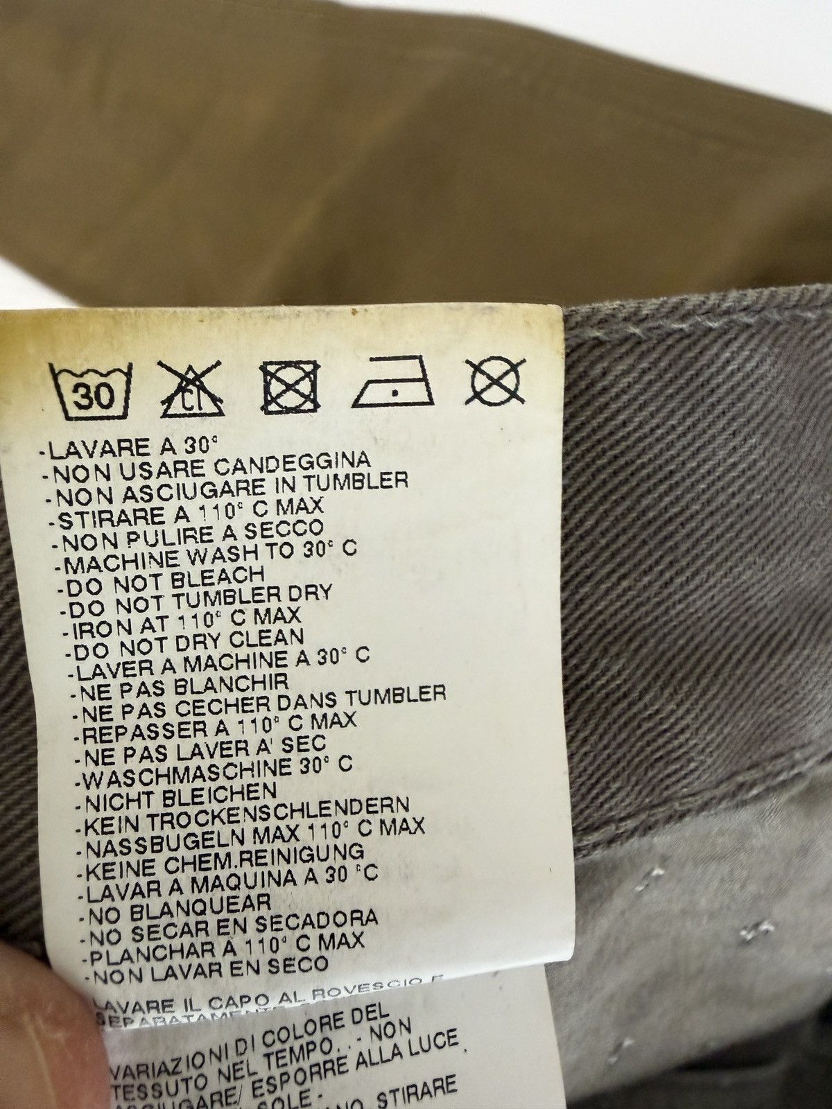 Marc Jacobs Marc Jacobs COLLECTION Waxed Cotton Distressed Gold Jeans Size US 34 / EU 50 - 6 Thumbnail